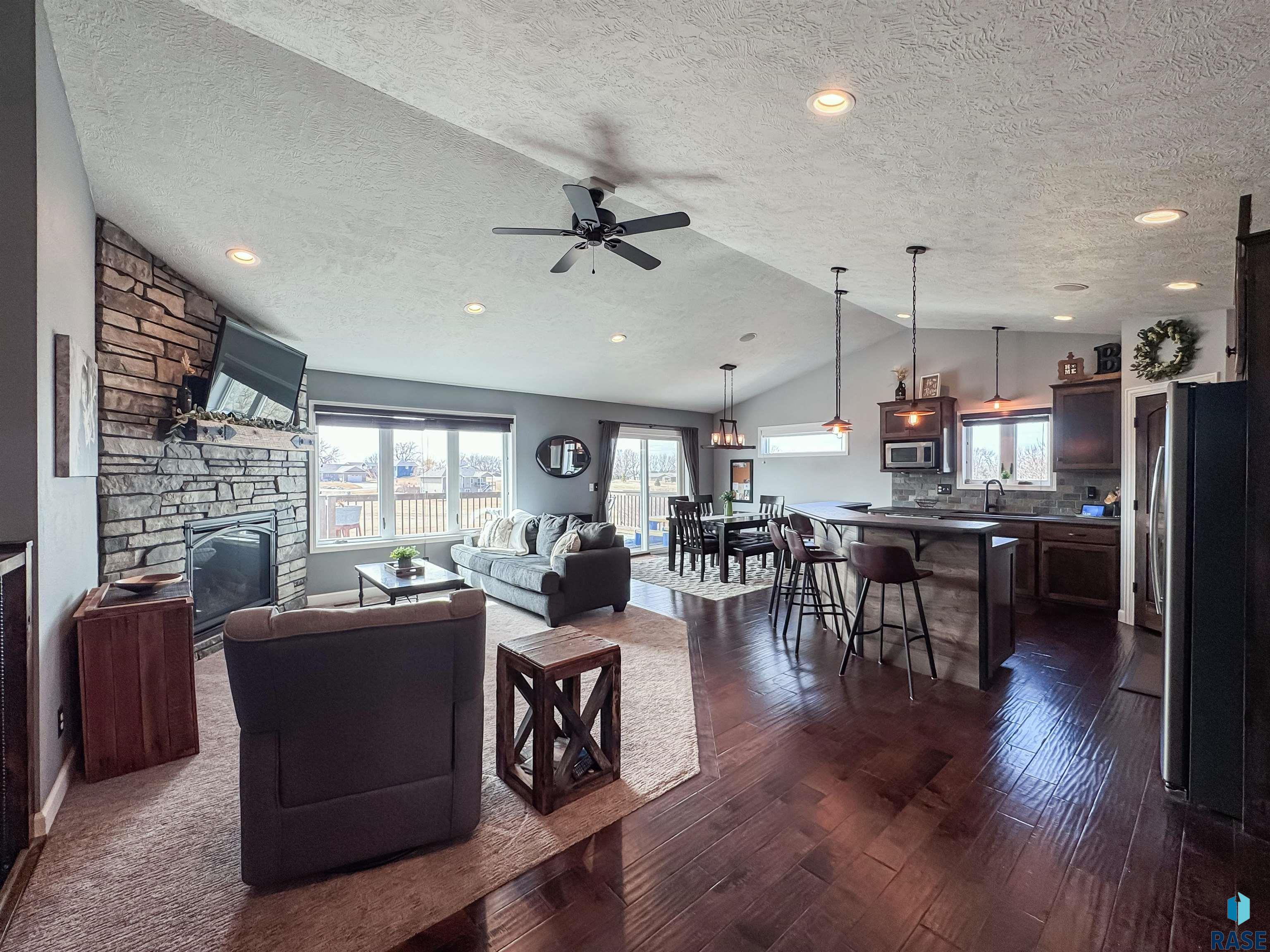 25785 Frederick Cir Circle