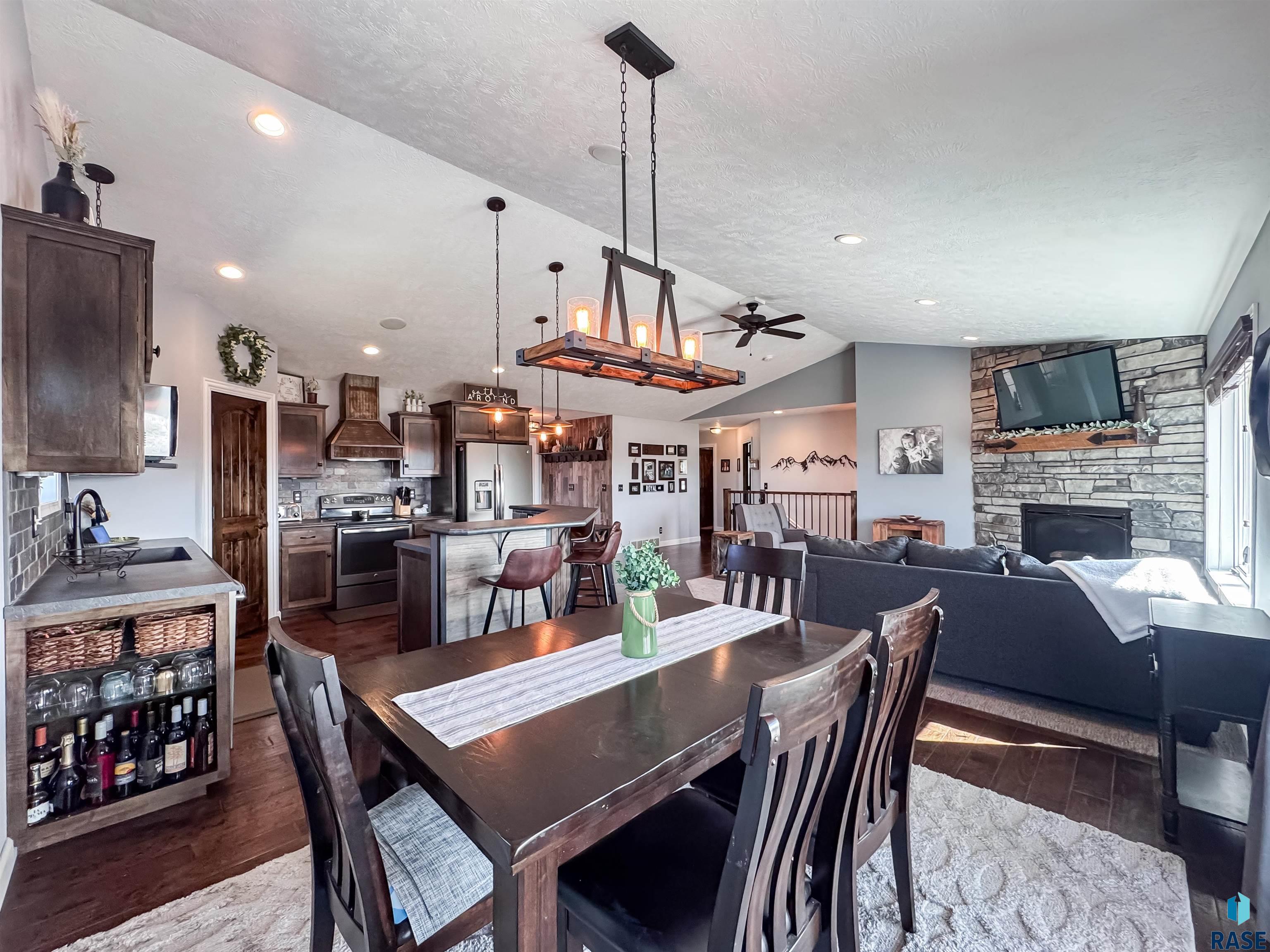 25785 Frederick Cir Circle