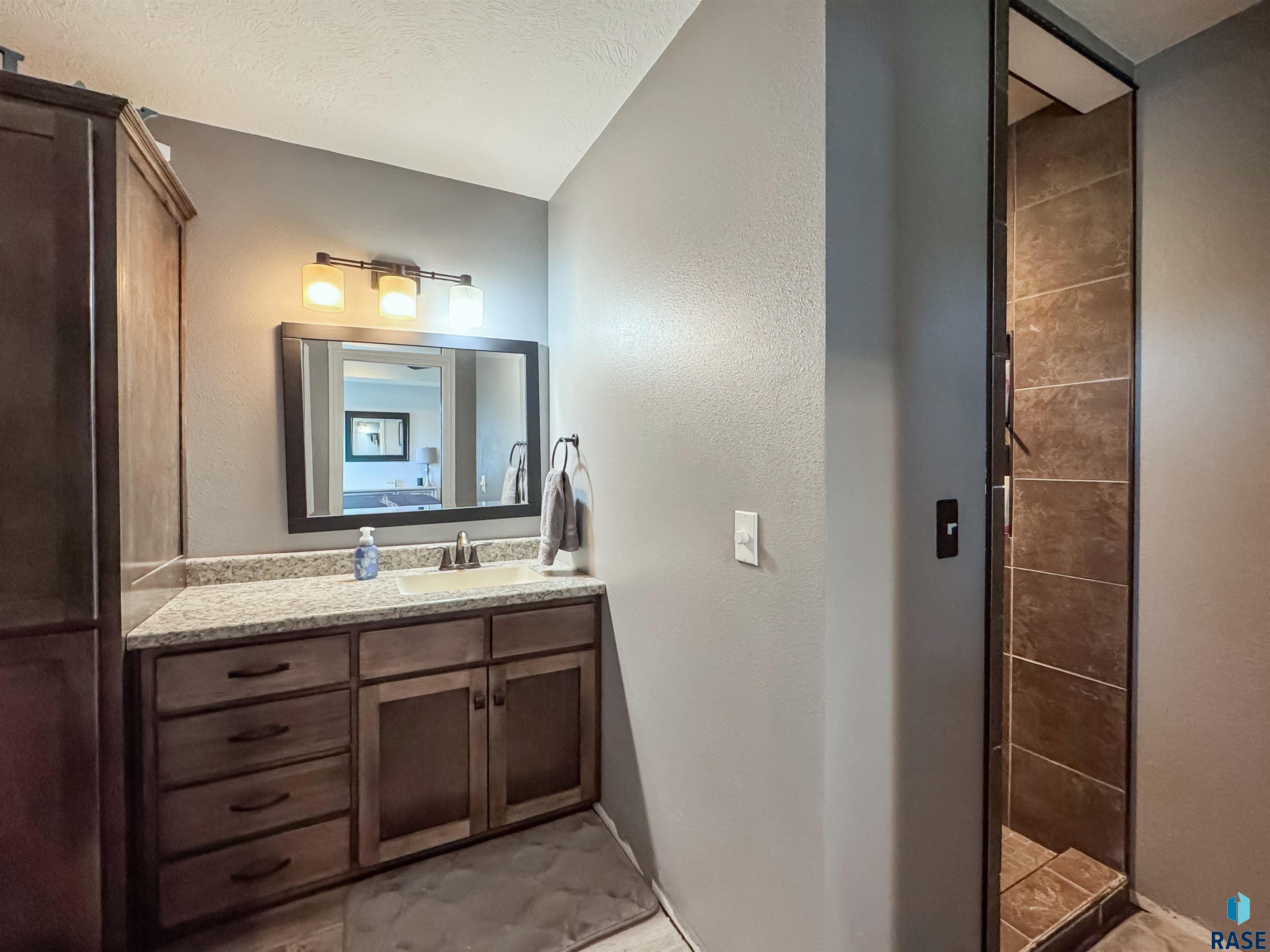 25785 Frederick Cir Circle