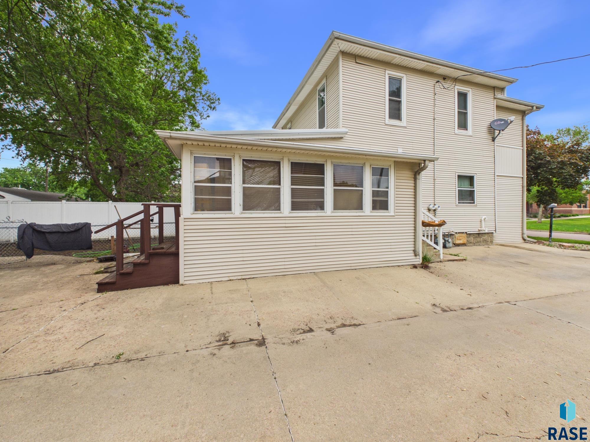 627 6th Ave, Sioux Falls