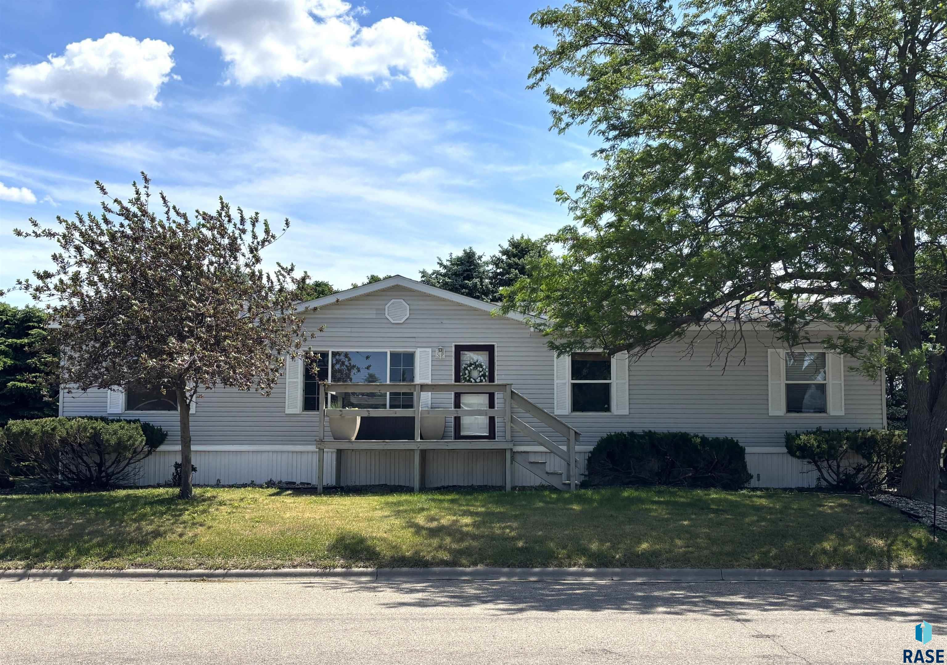 120 W 4th Ave, Miller