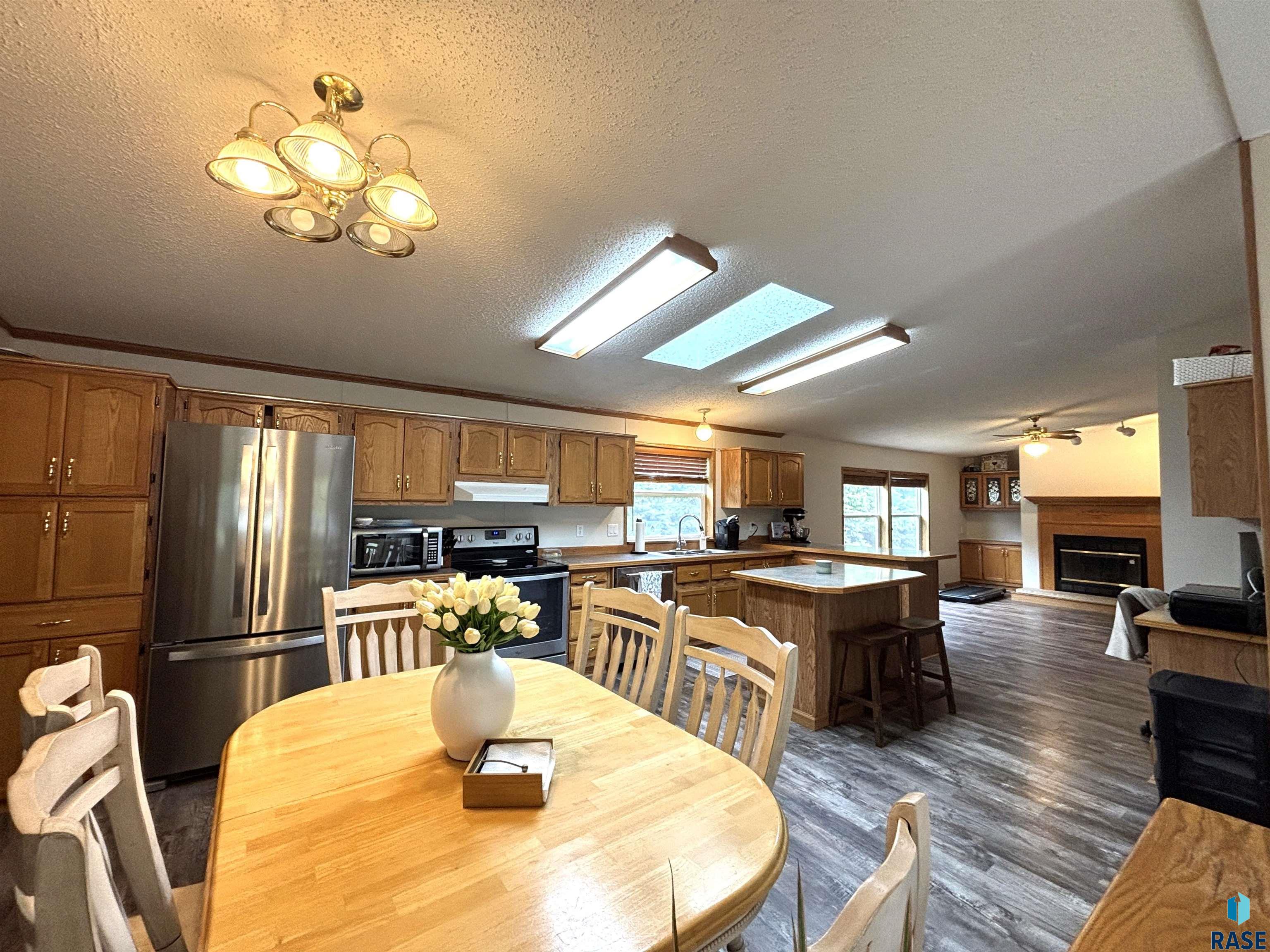 120 W 4th Ave Avenue