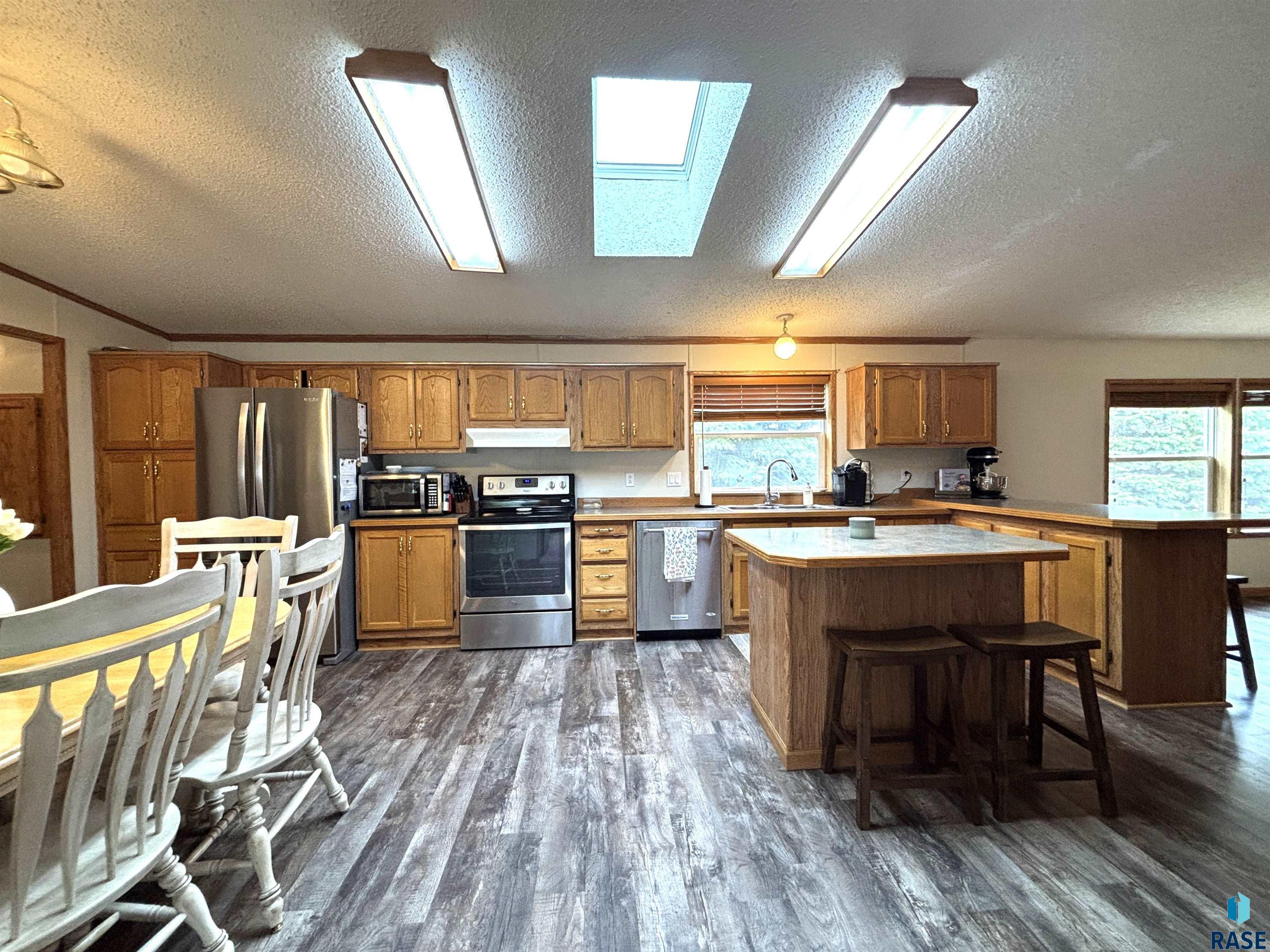120 W 4th Ave Avenue