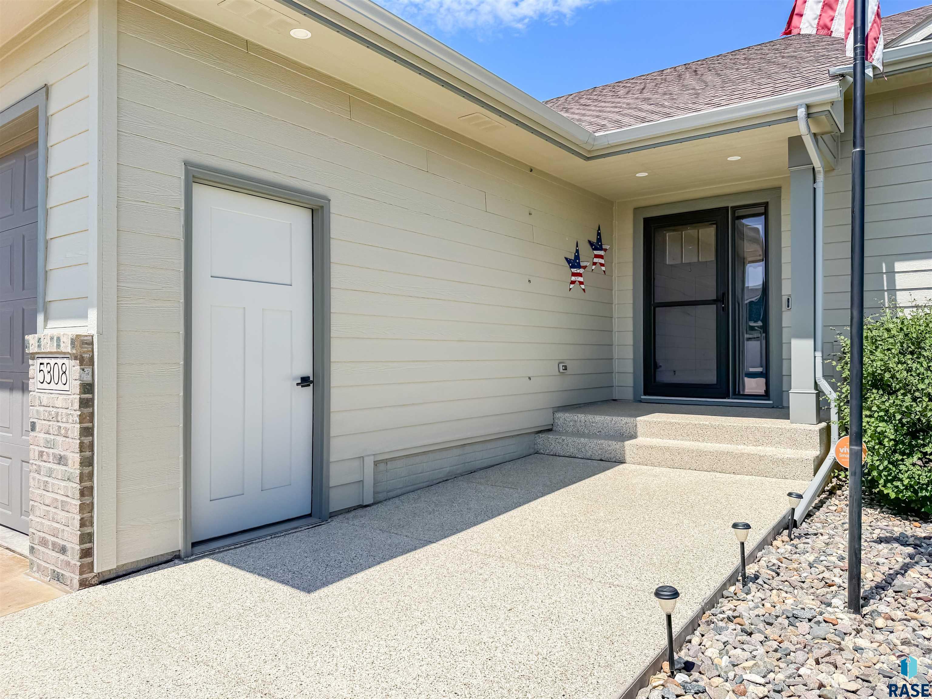 5308 E 63rd St Street