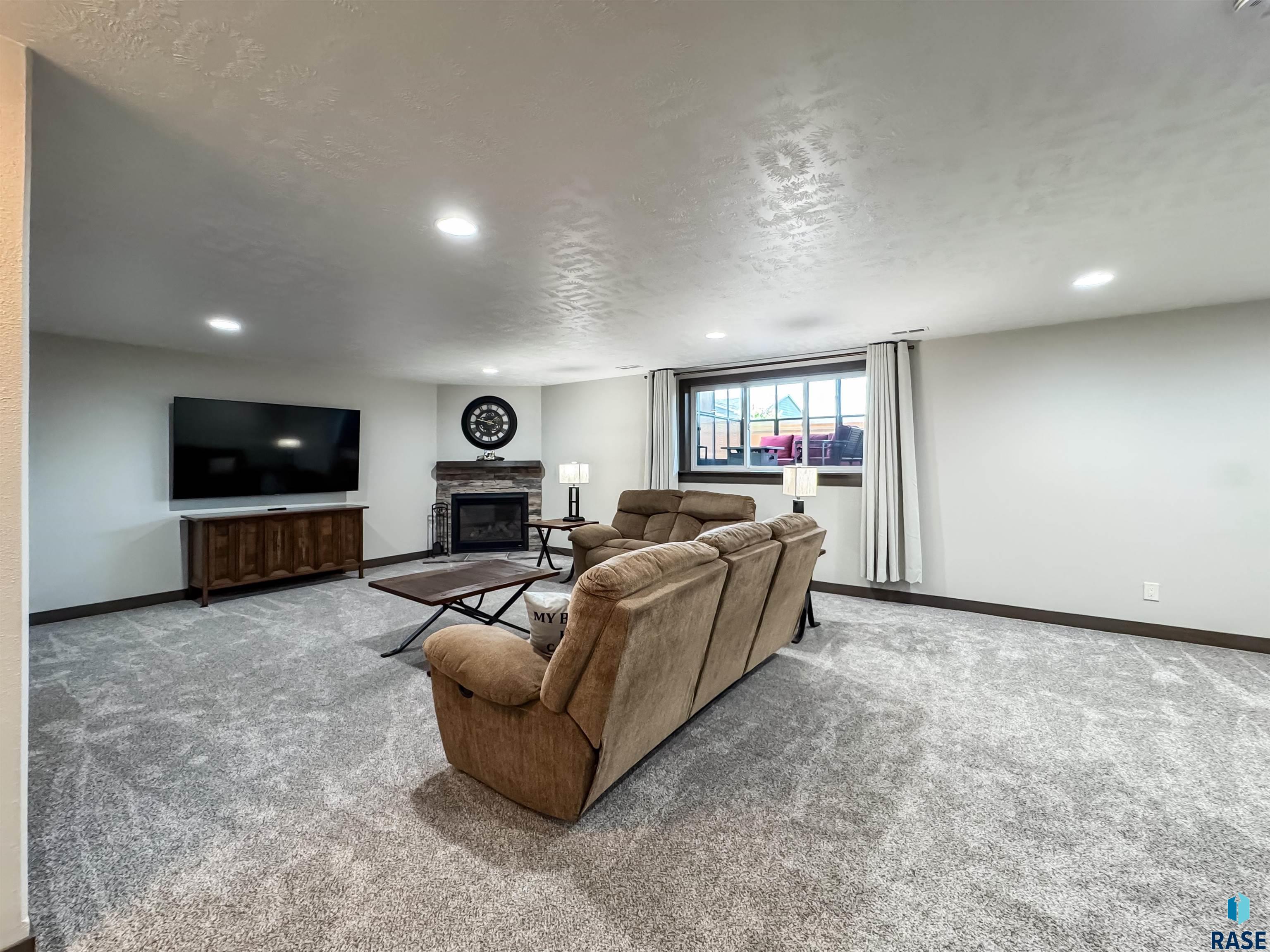 5308 E 63rd St Street