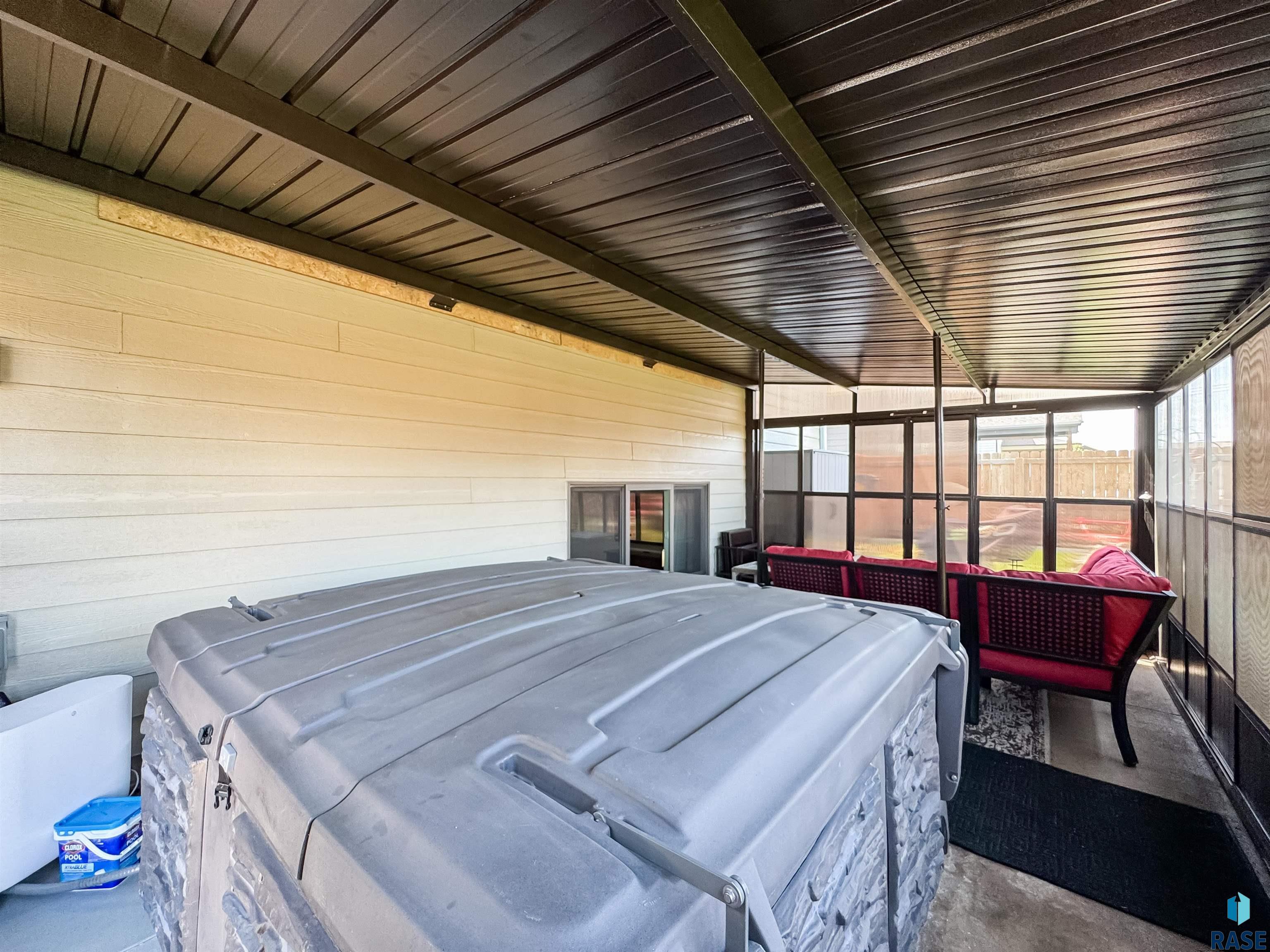 5308 E 63rd St Street