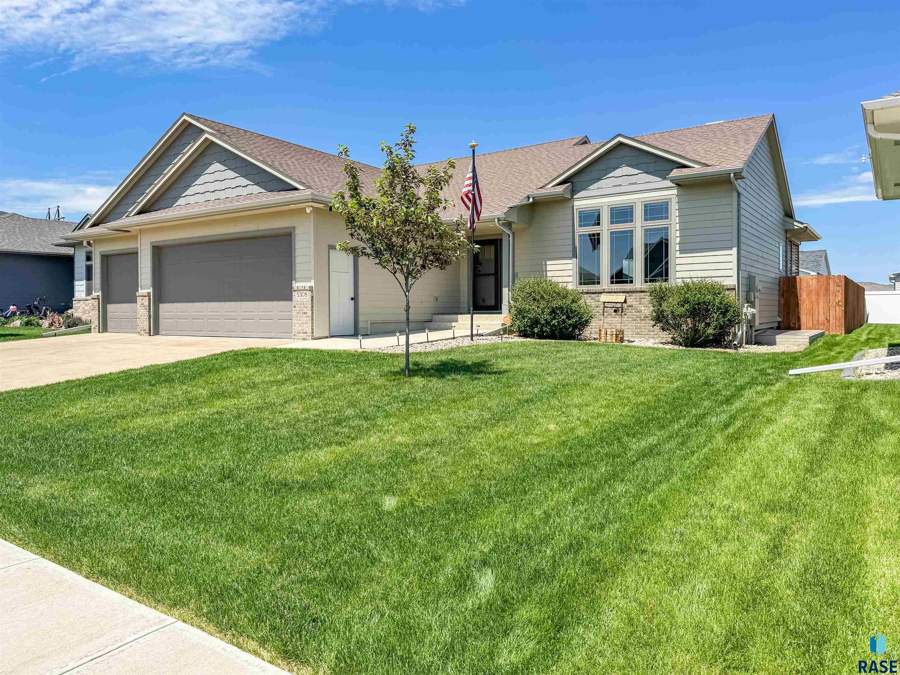 5308 E 63rd St Street