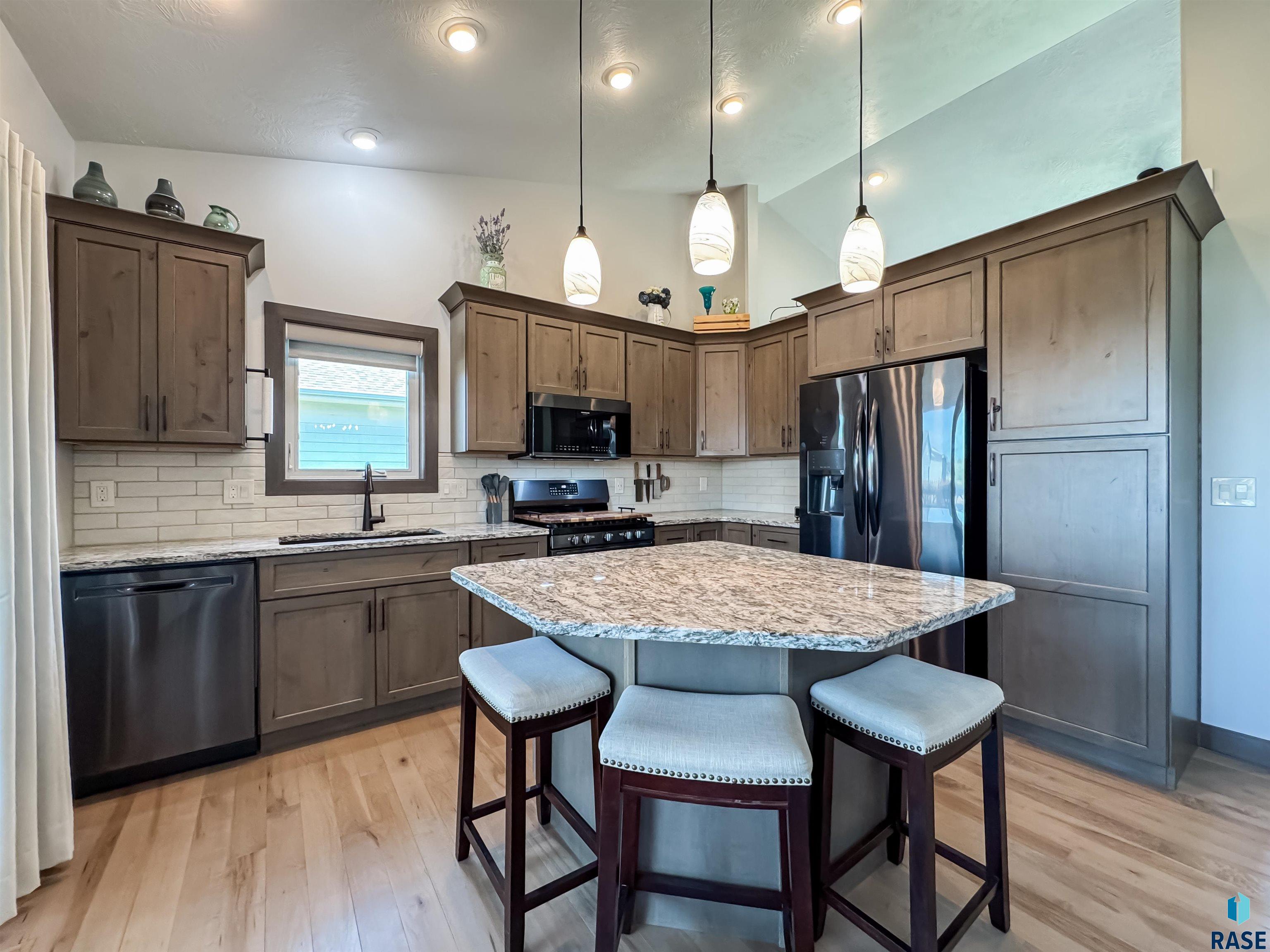 5308 E 63rd St Street