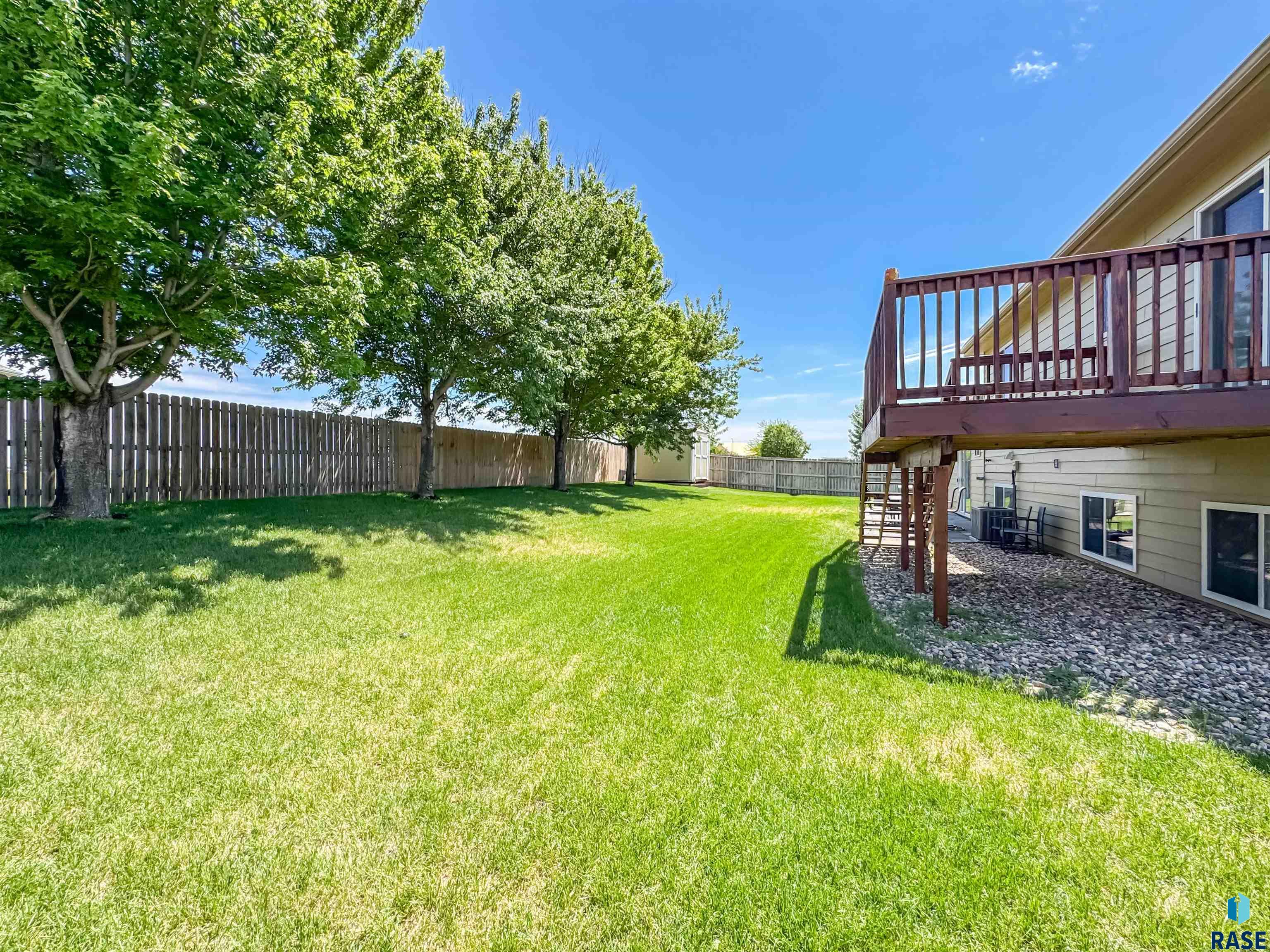 1324 W Meadowbrook Trl Trail