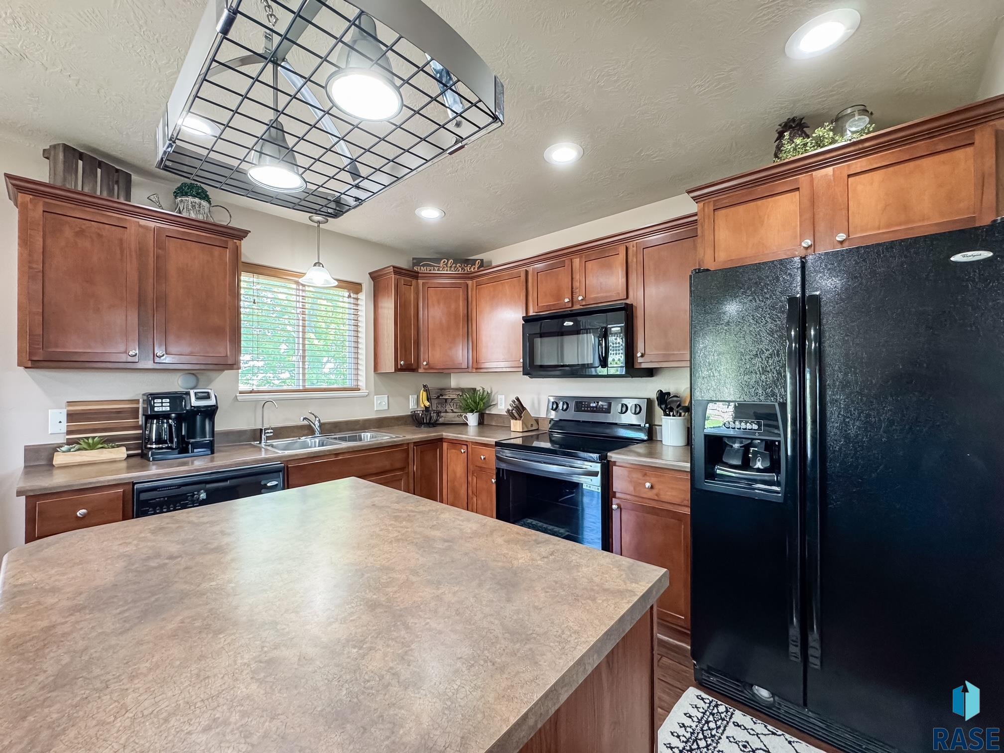 1324 W Meadowbrook Trl Trail