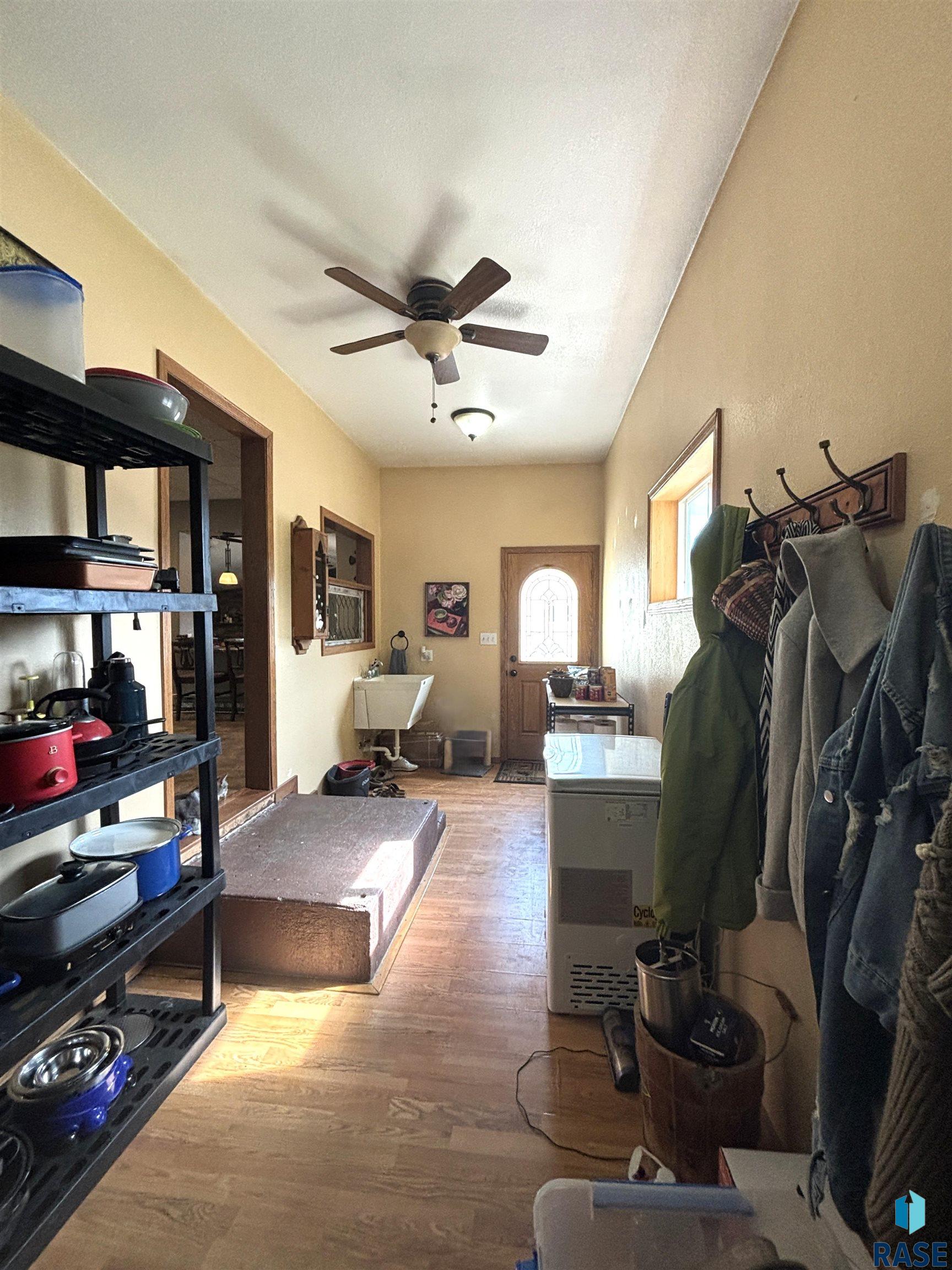 324 2nd St Sw Street SW