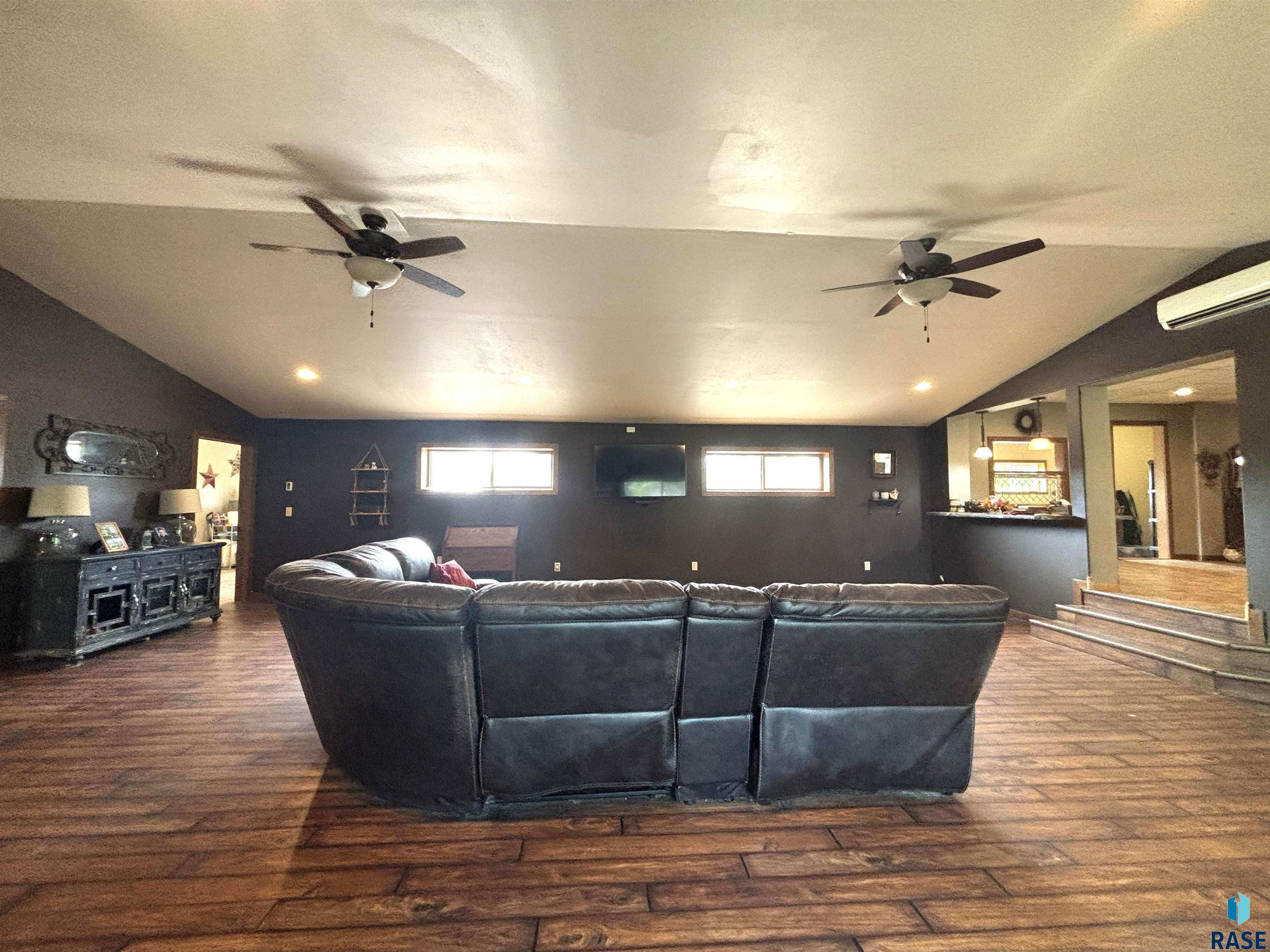 324 2nd St Sw Street SW