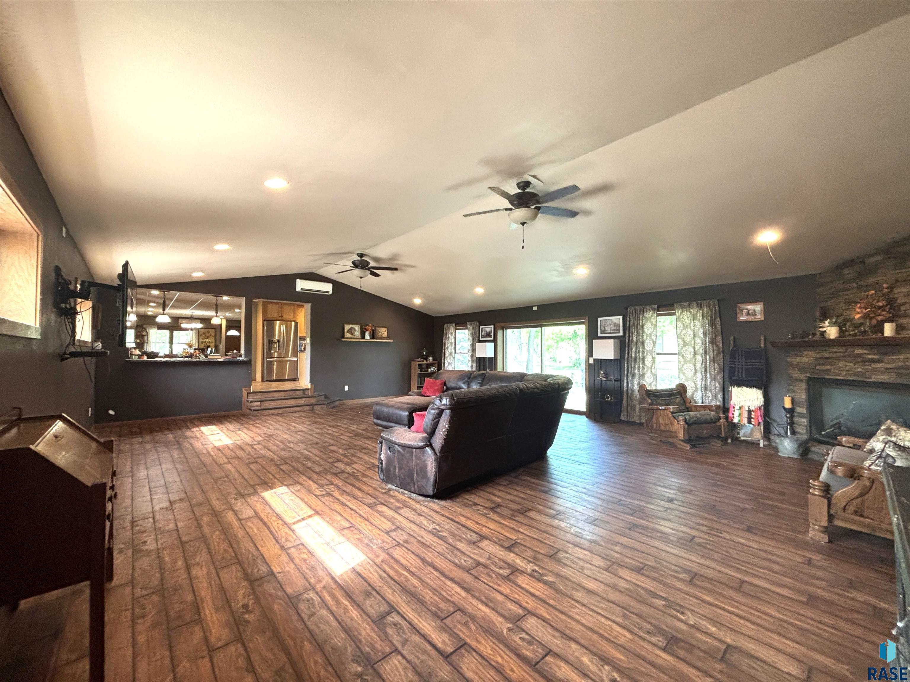 324 2nd St Sw Street SW