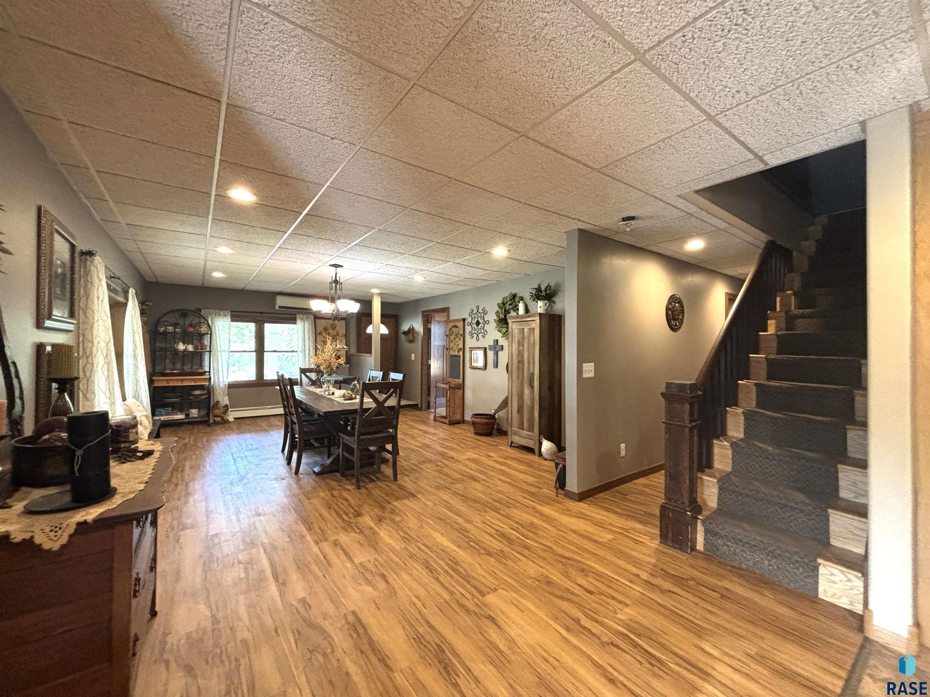 324 2nd St Sw Street SW