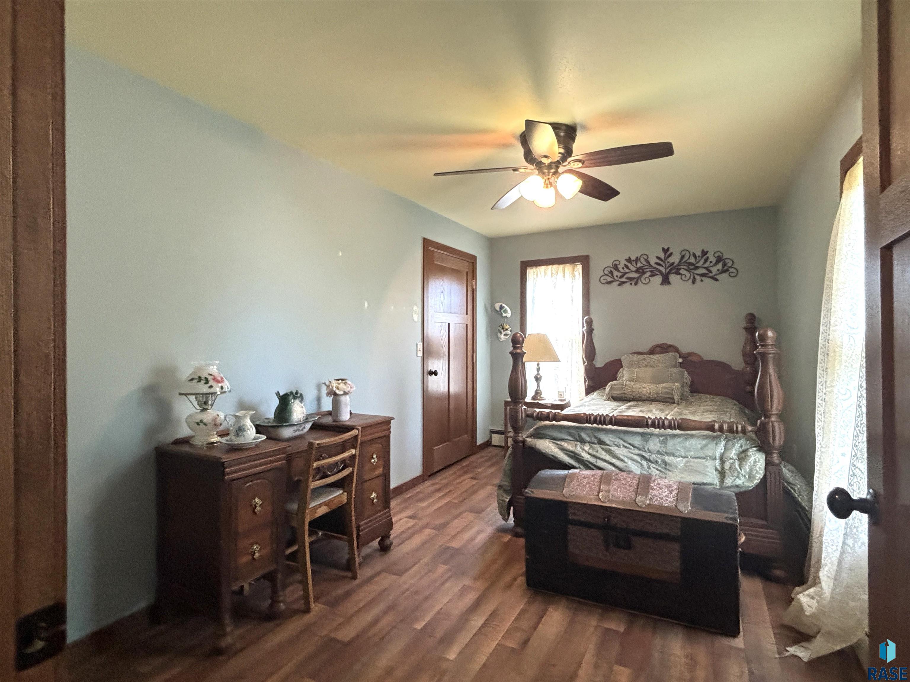 324 2nd St Sw Street SW