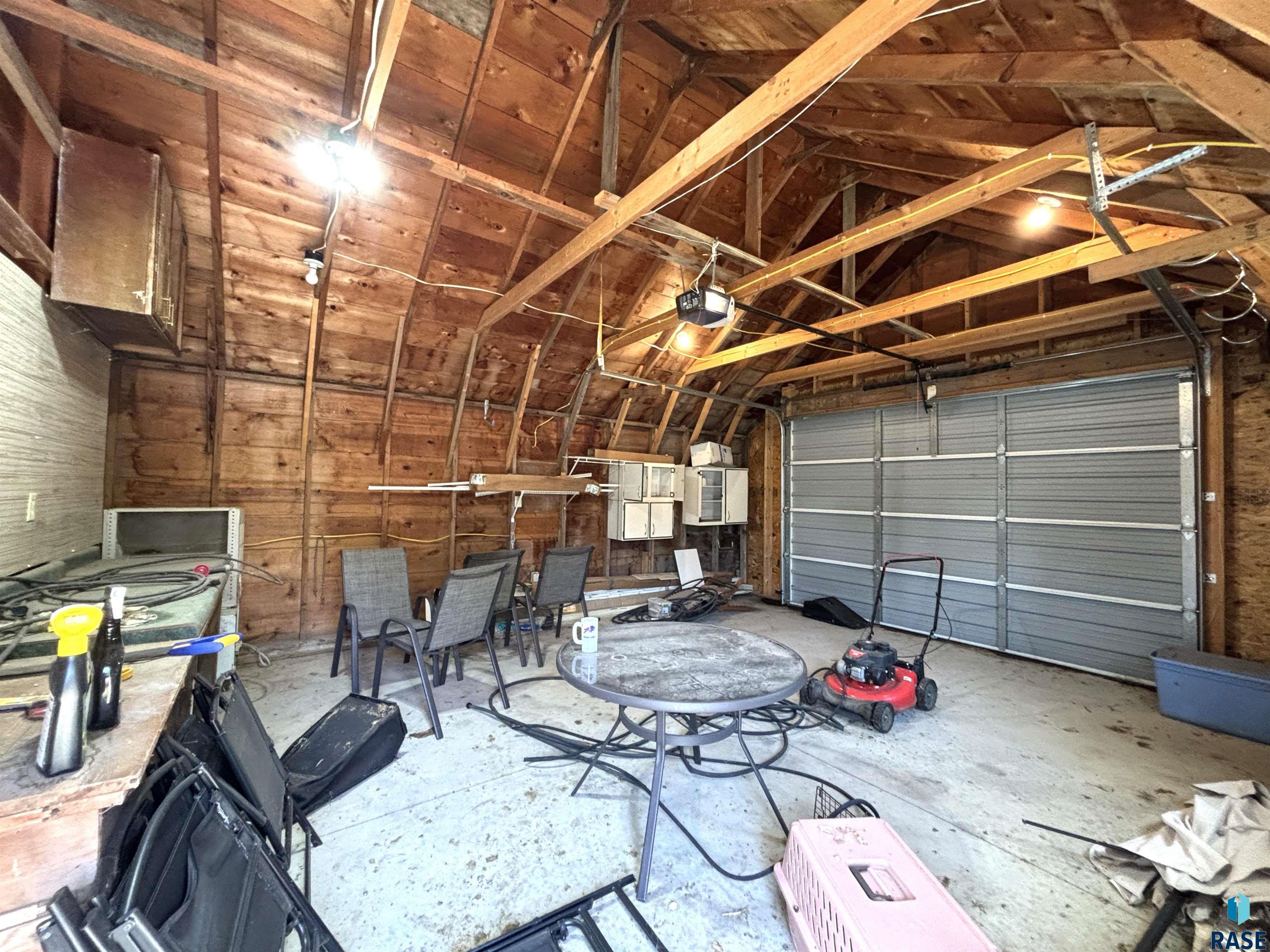 324 2nd St Sw Street SW
