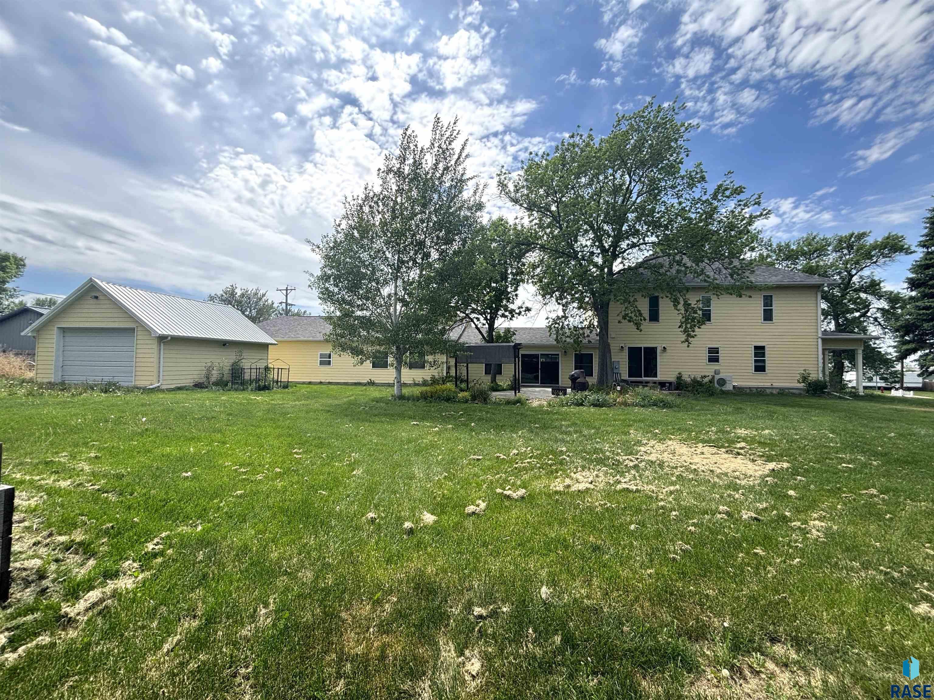 324 2nd St Sw Street SW