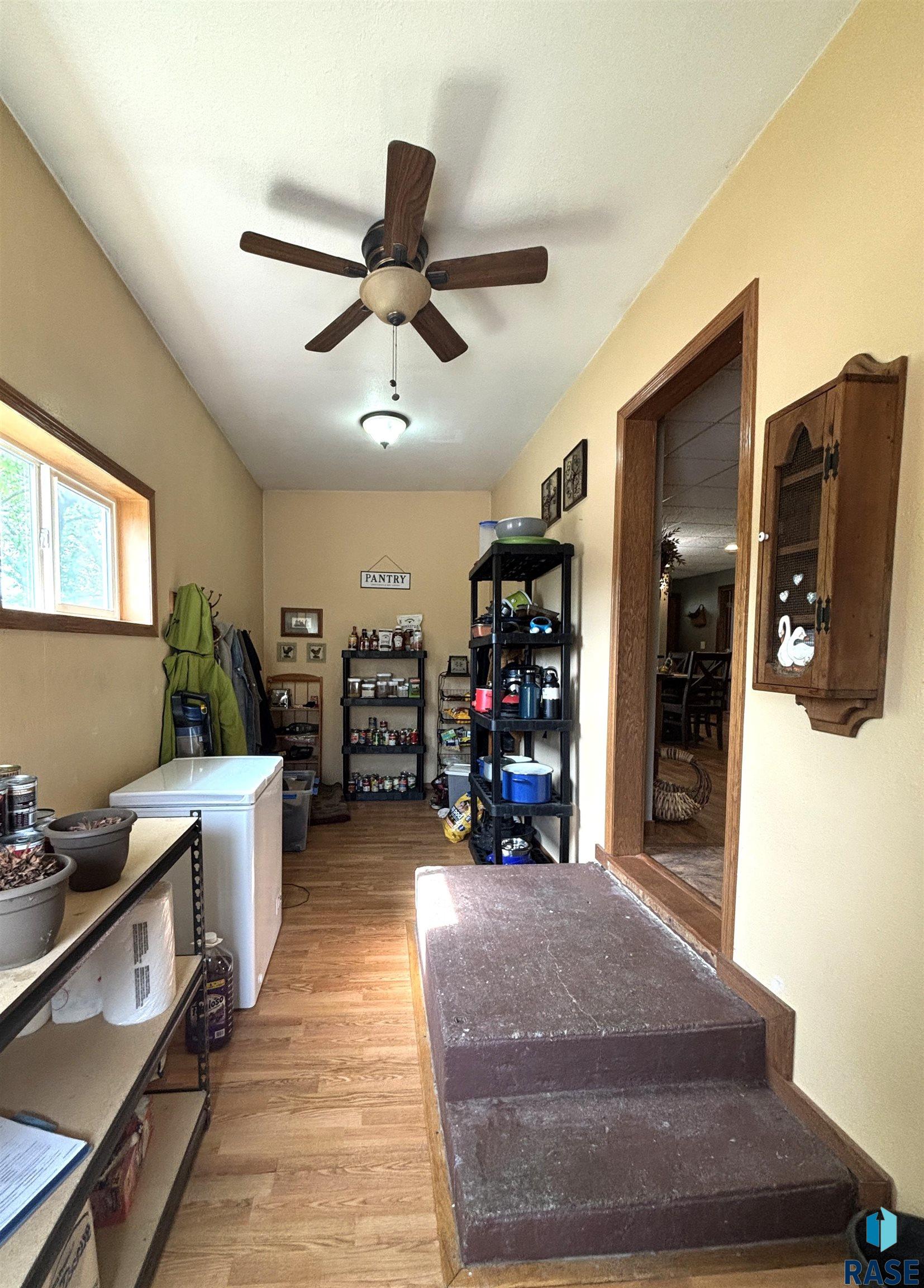 324 2nd St Sw Street SW