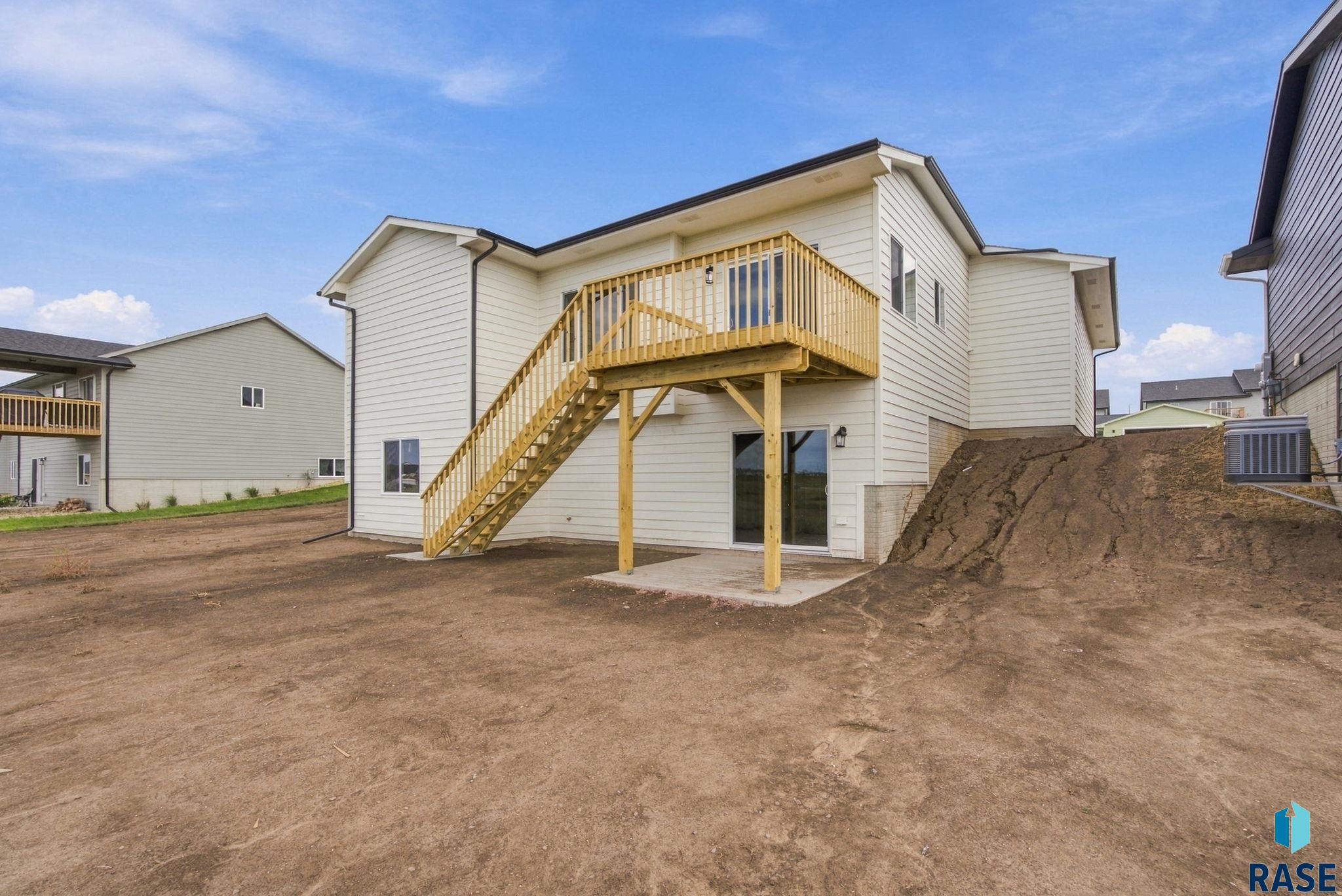 1713 Concord Dr, Sioux Falls