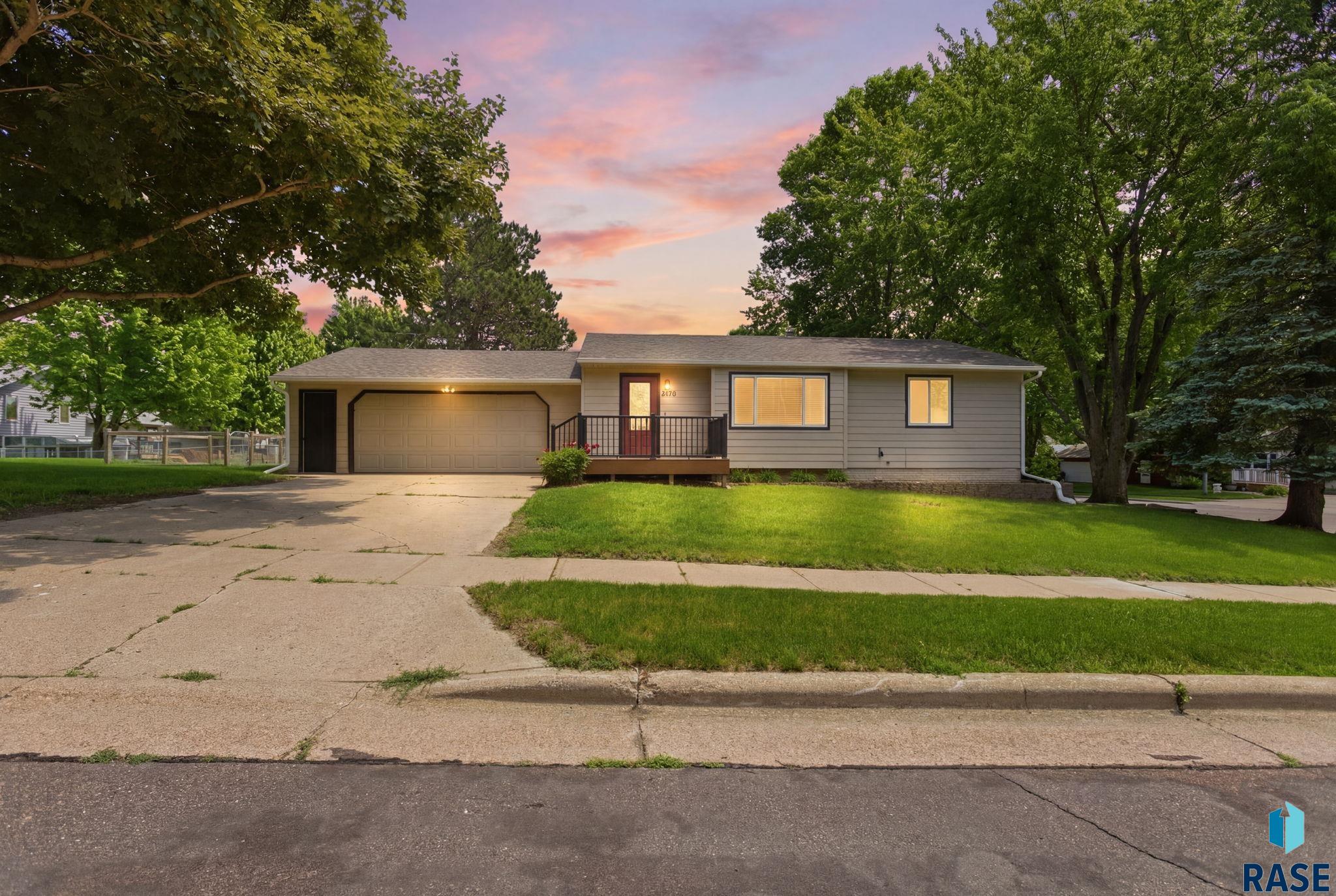 4512 S Drexel Dr, Sioux Falls
