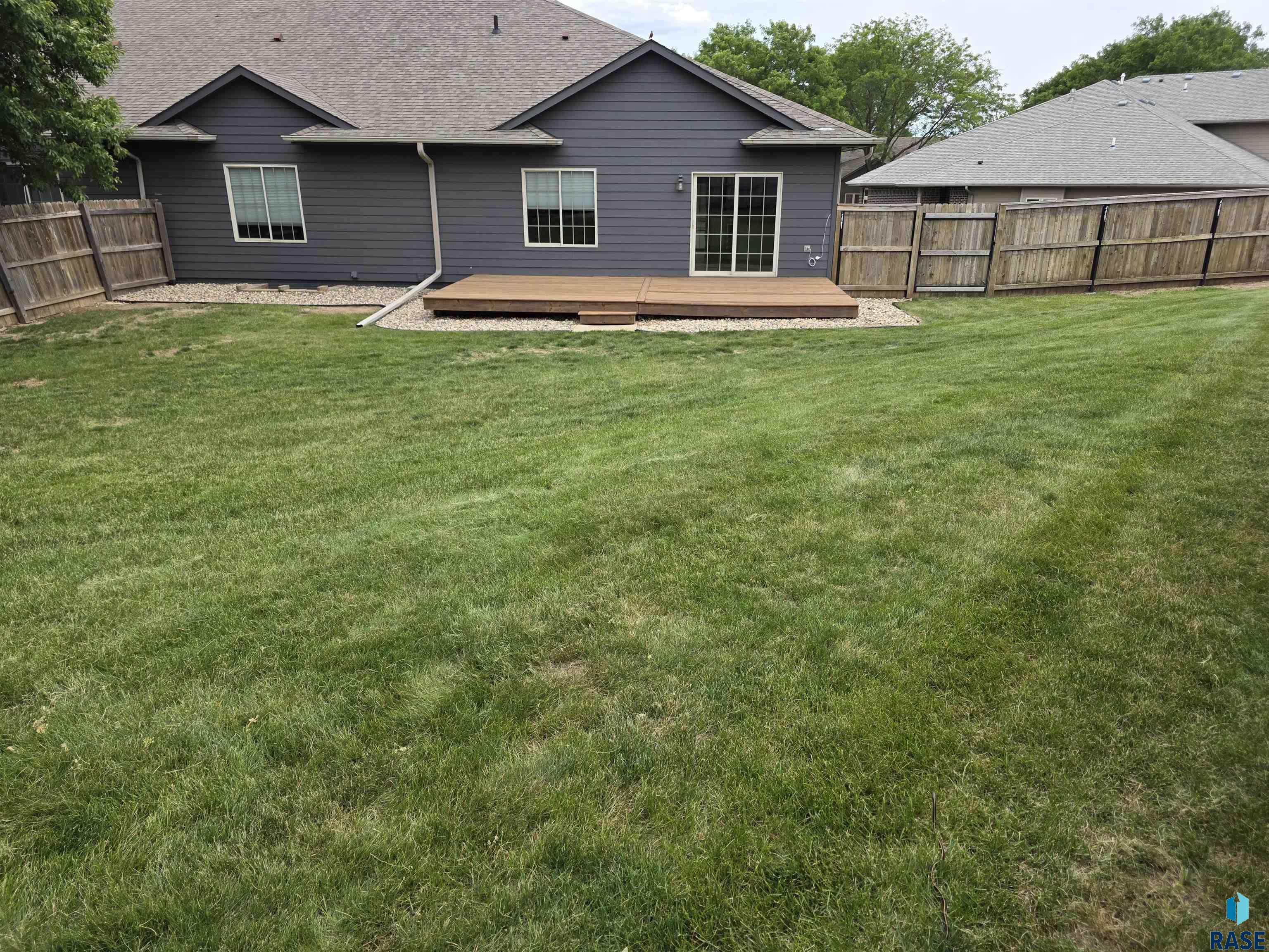 5113 St Andrews Cir, Sioux Falls