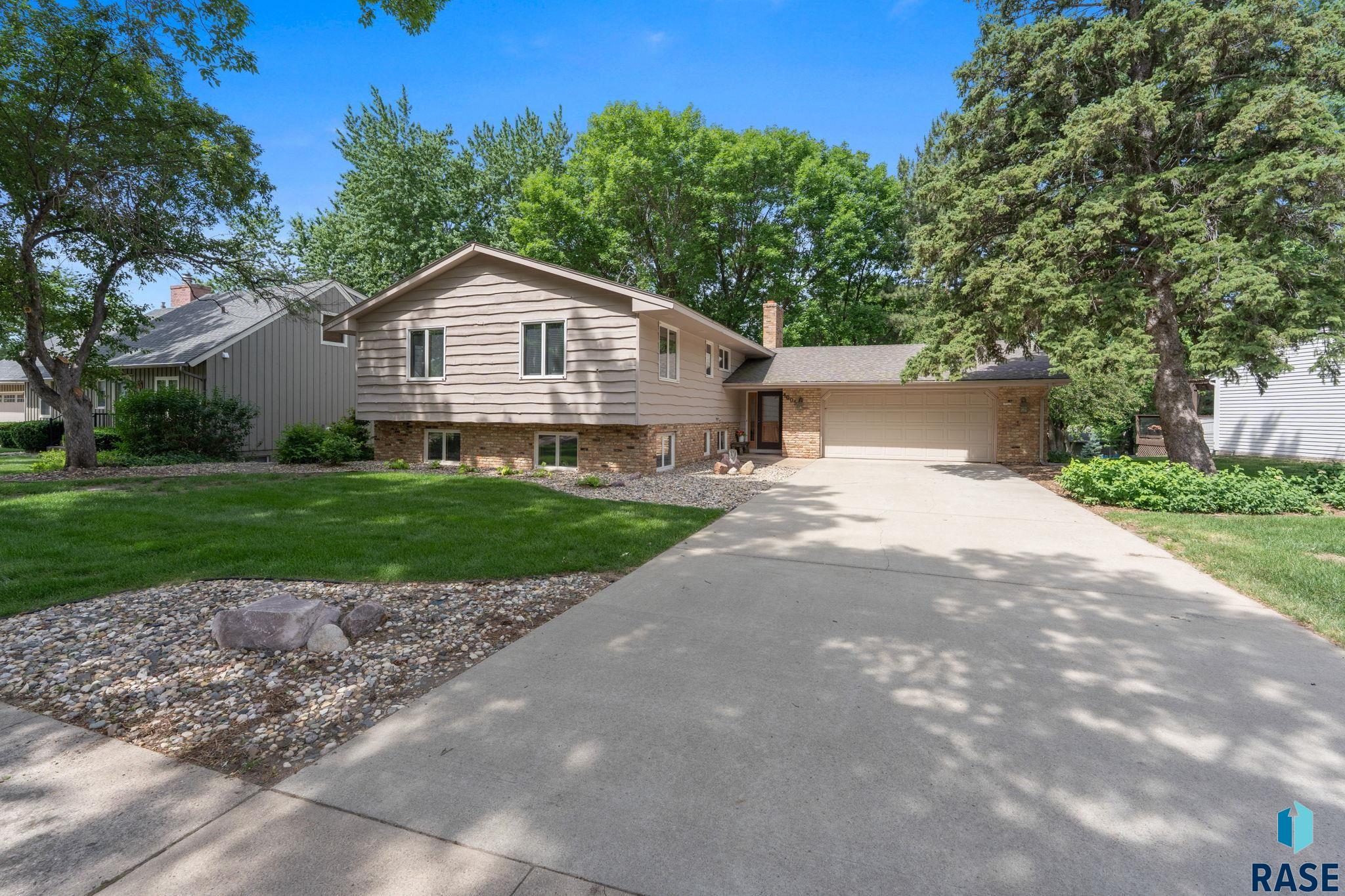 4005 S Thunderbird Trl, Sioux Falls