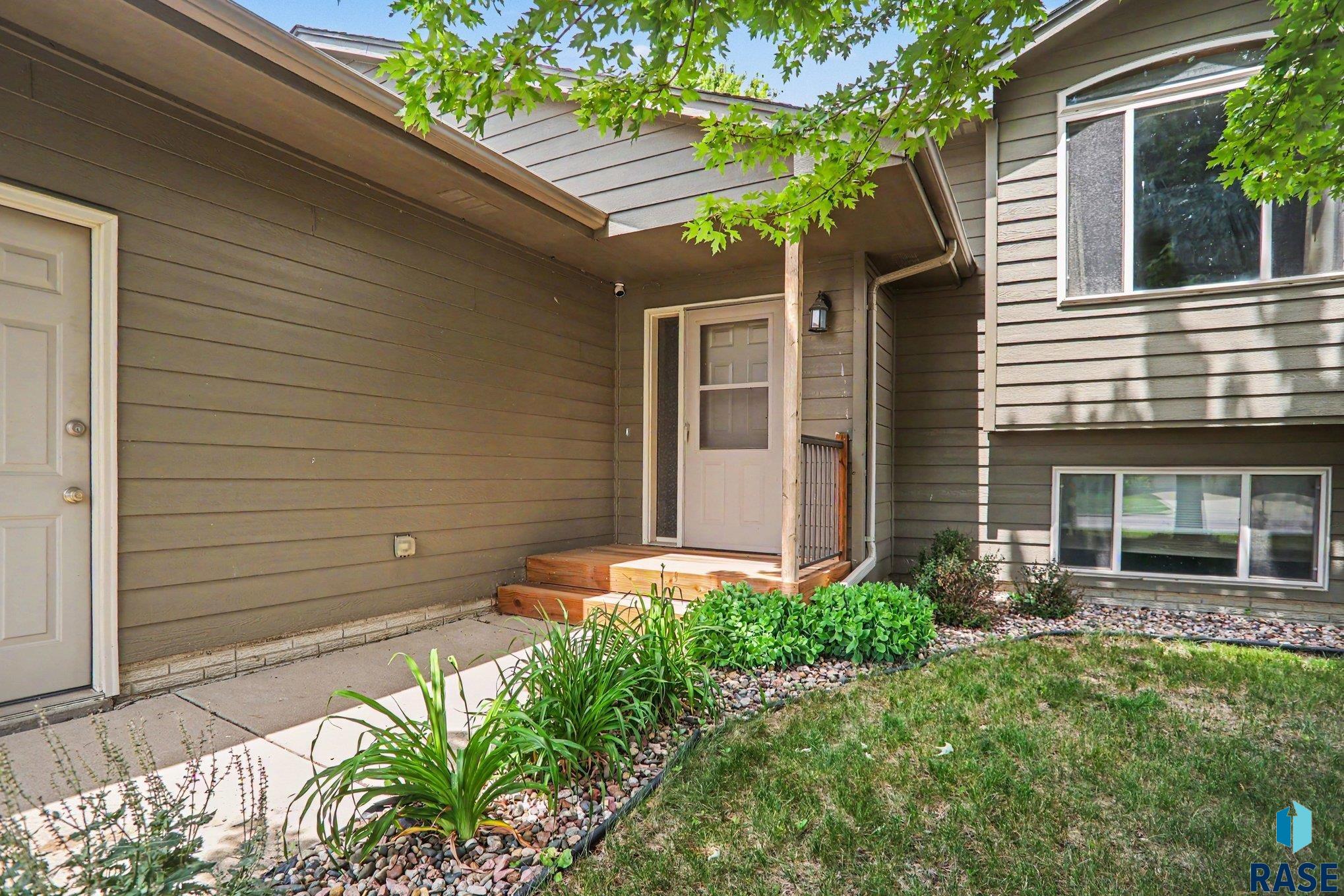 7404 W 66 St, Sioux Falls