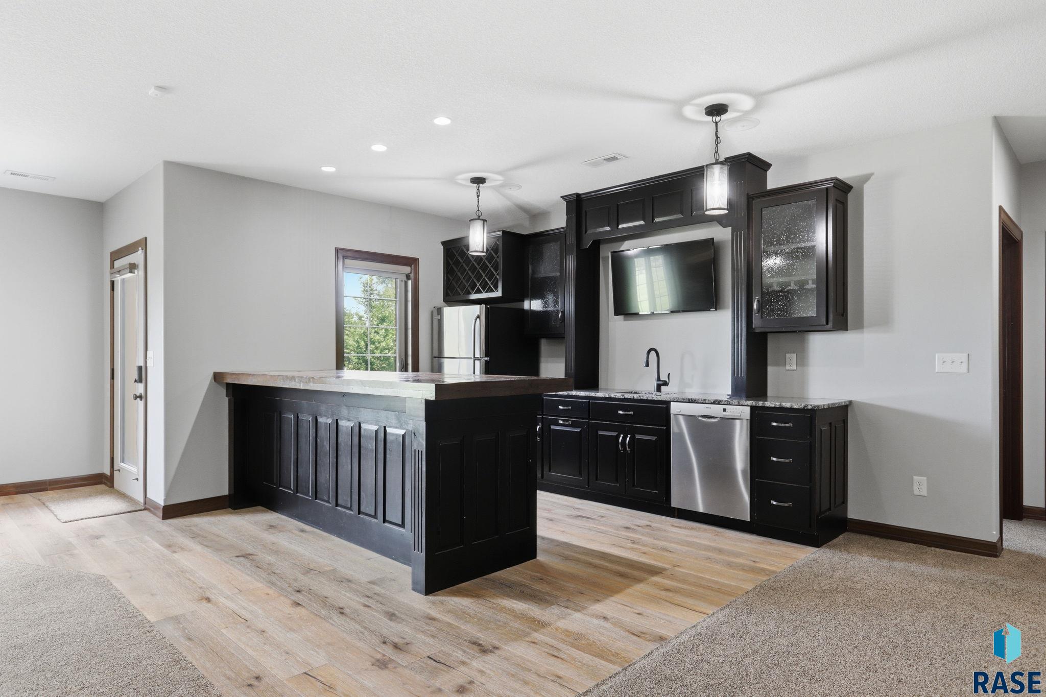 1817 Copper Crest Cir, Sioux Falls