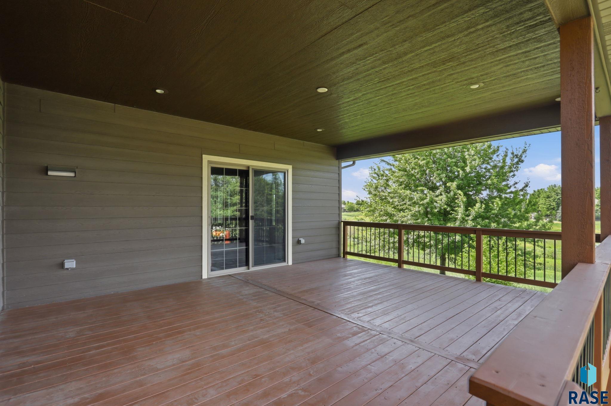 1817 Copper Crest Cir, Sioux Falls