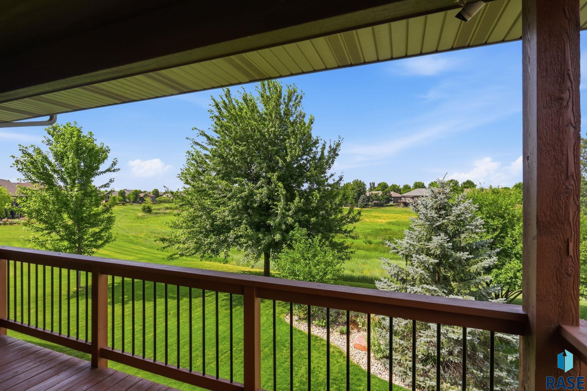 1817 Copper Crest Cir, Sioux Falls