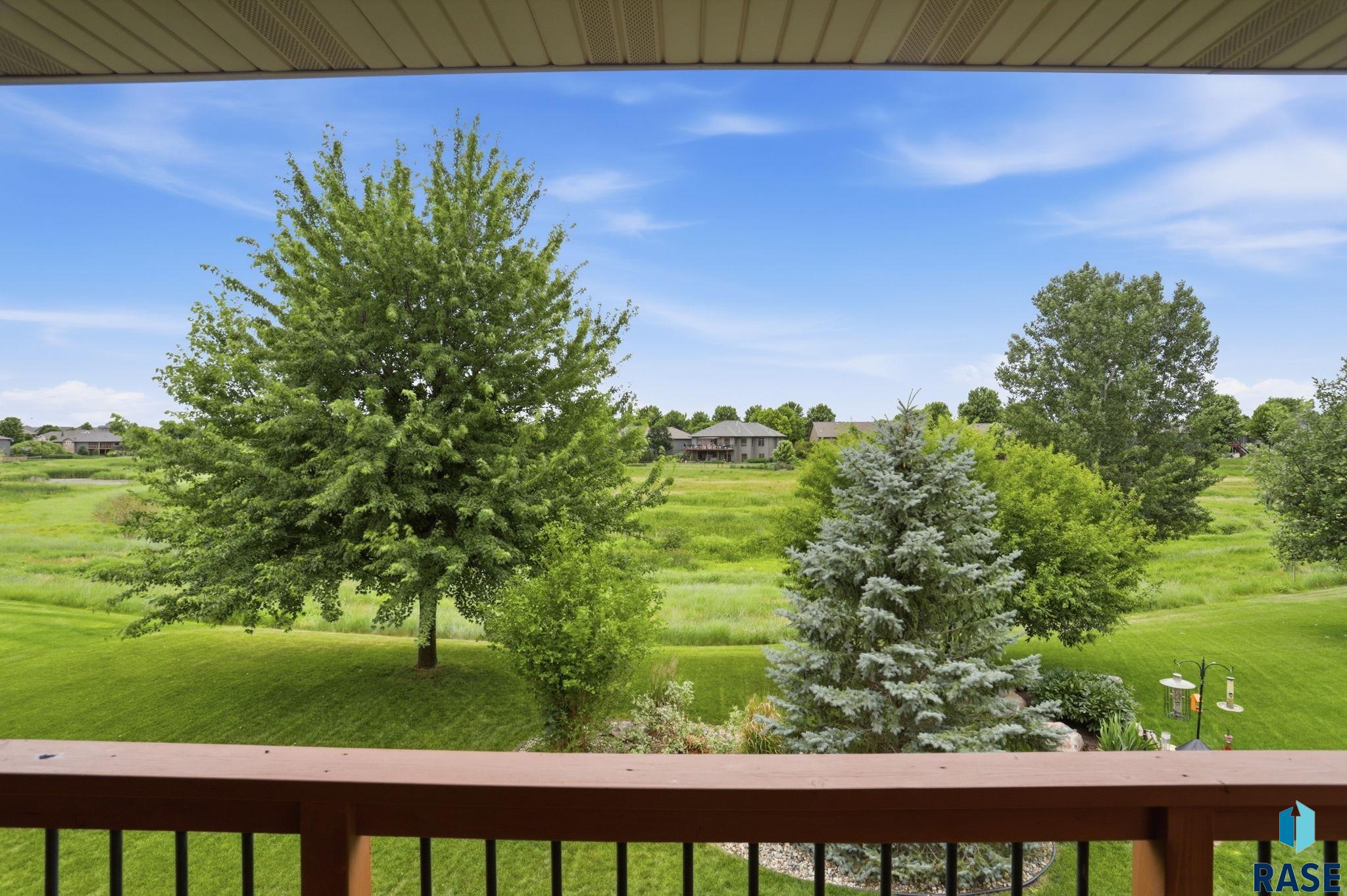 1817 Copper Crest Cir, Sioux Falls