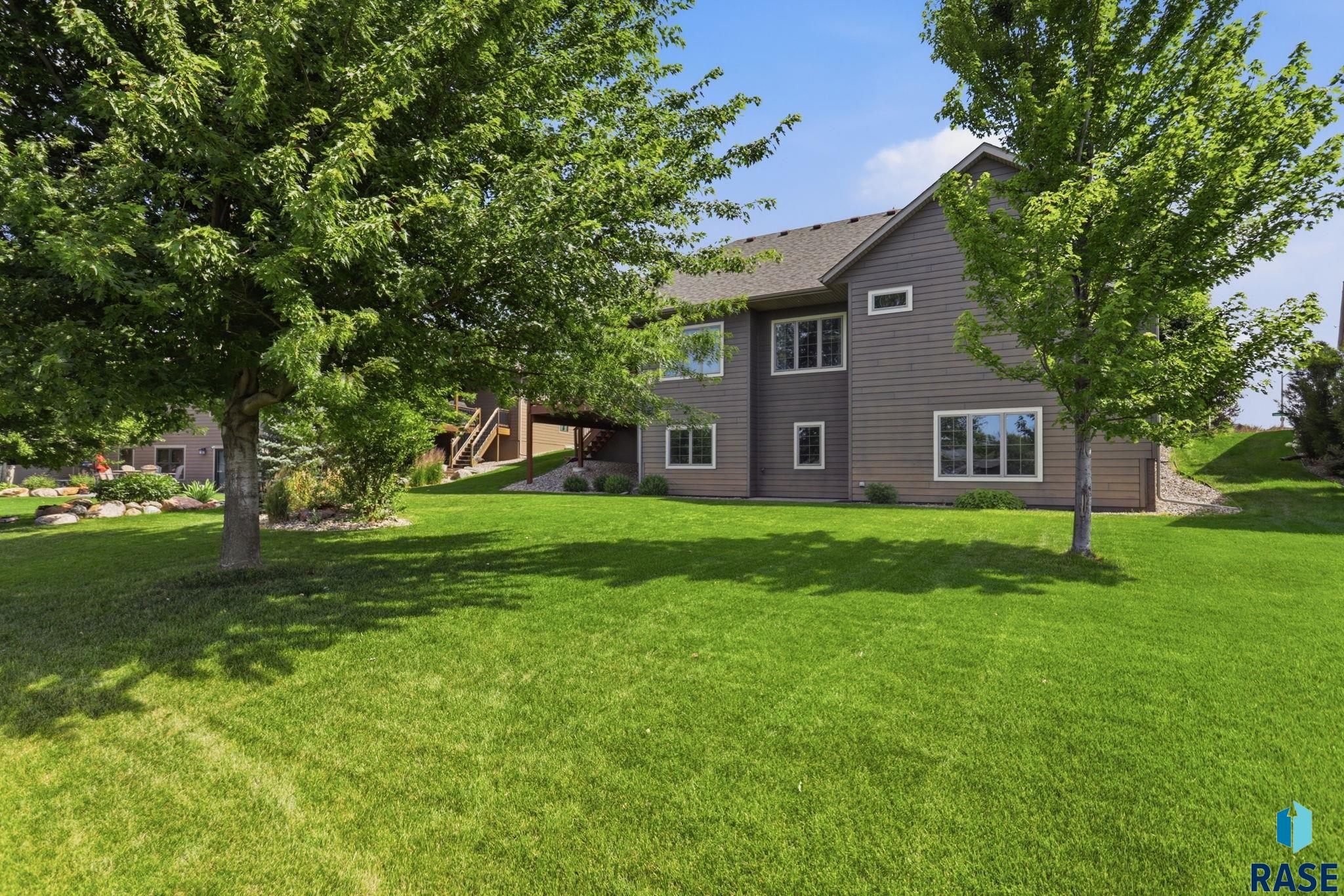 1817 Copper Crest Cir, Sioux Falls