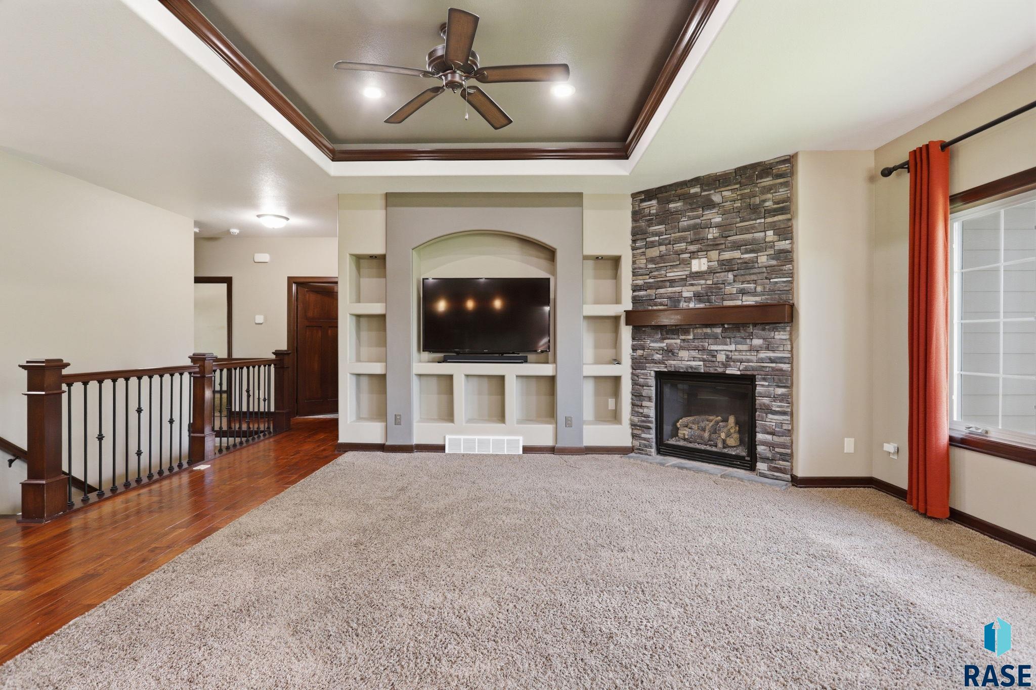 1817 Copper Crest Cir, Sioux Falls
