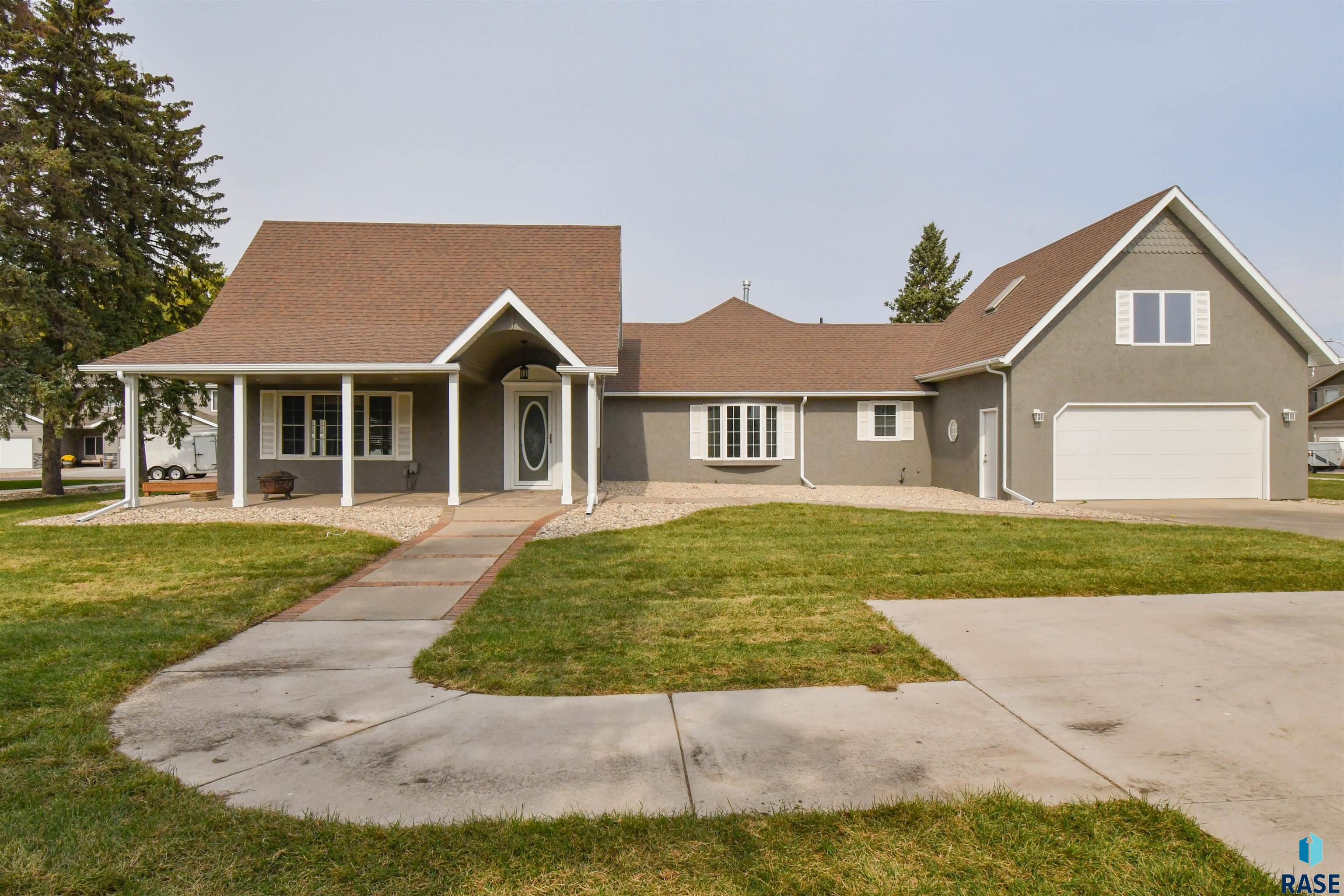 335 Vernon Dr, Harrisburg