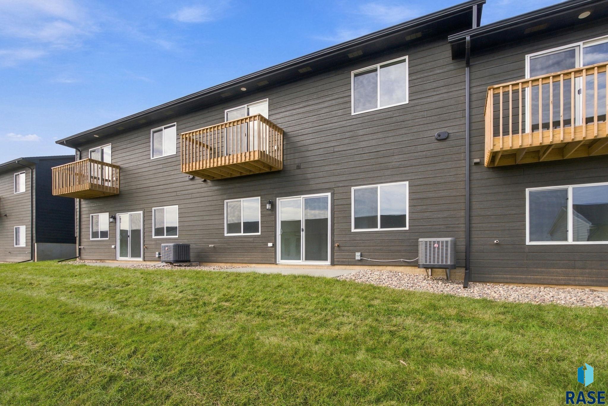 1612 Tillie Ave, Sioux Falls