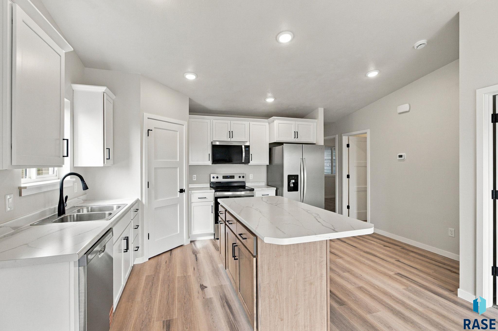 1624 Tillie Ave, Sioux Falls