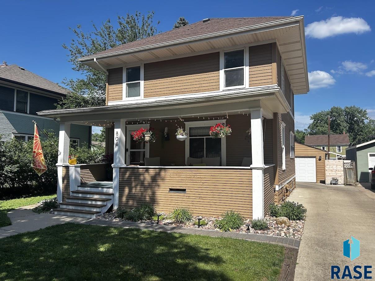 804 Dakota Ave, Sioux Falls