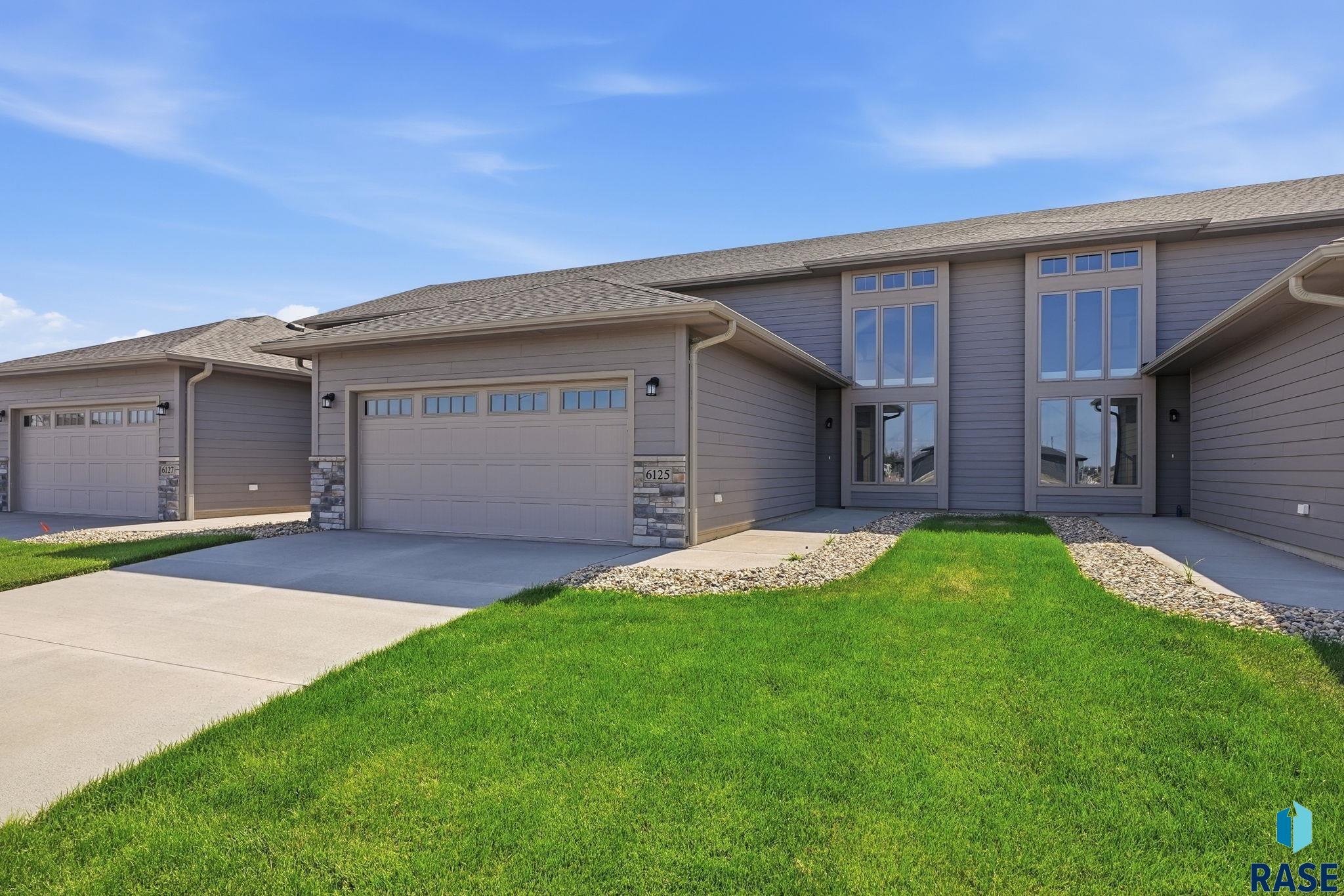 6125 S Bison Pl, Sioux Falls