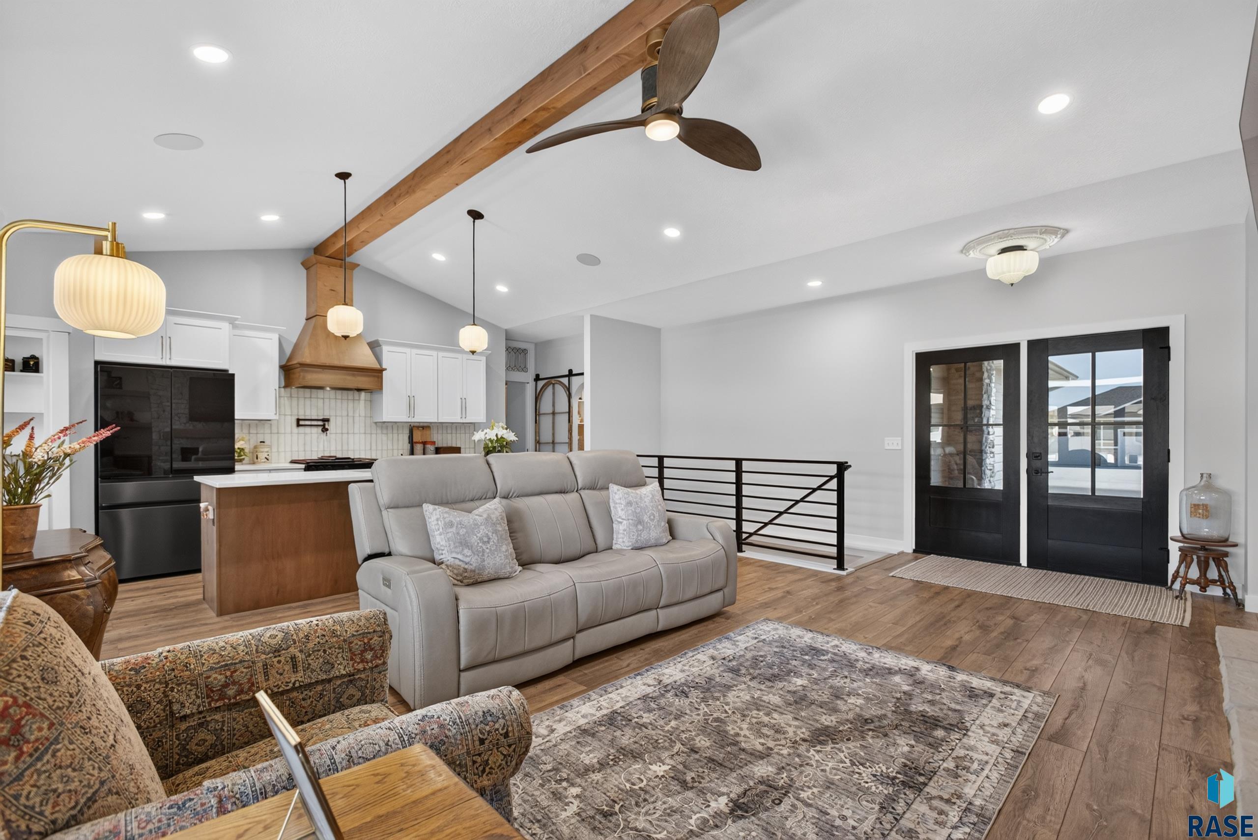 5504 Morningside Cir, Sioux Falls