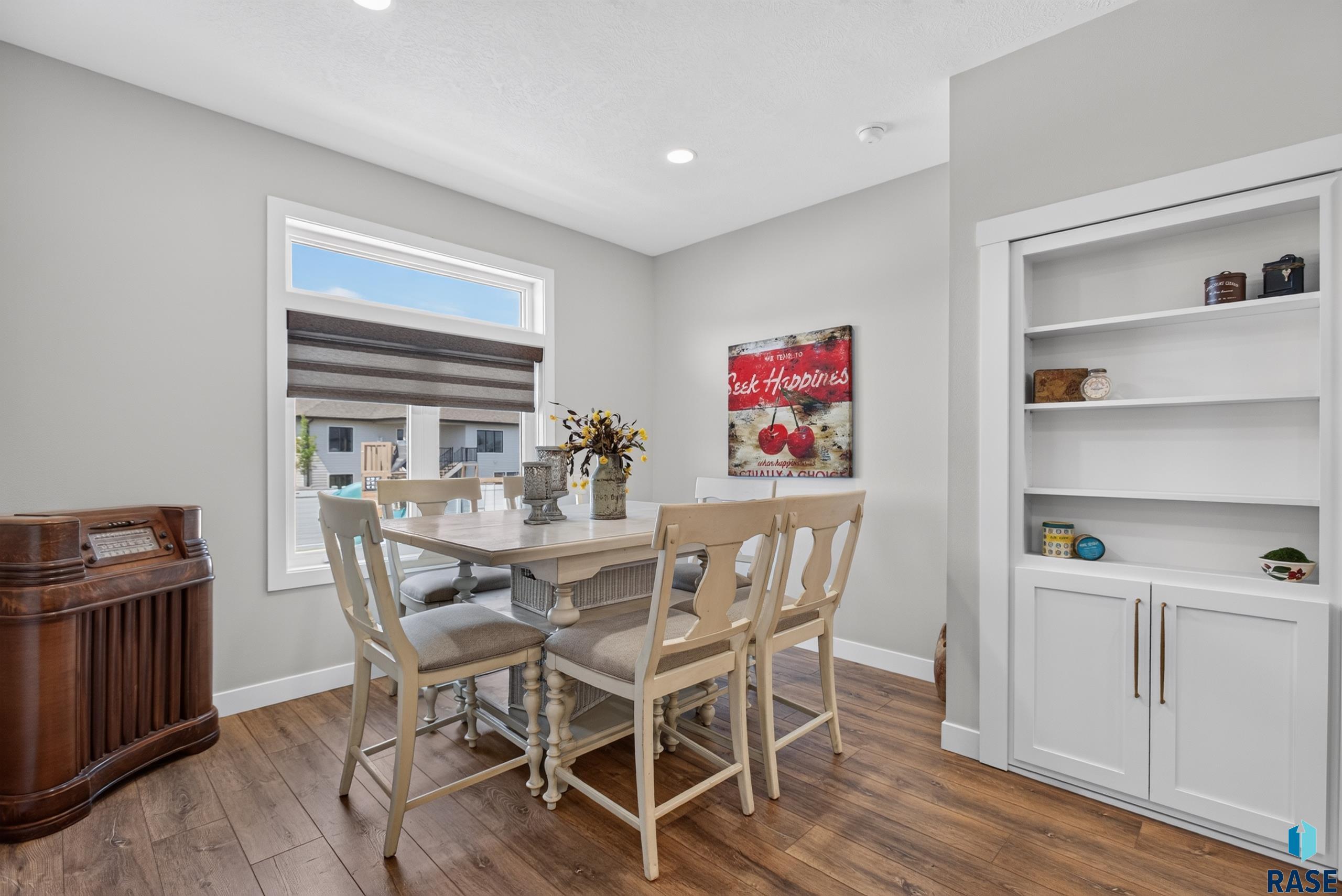 5504 Morningside Cir, Sioux Falls