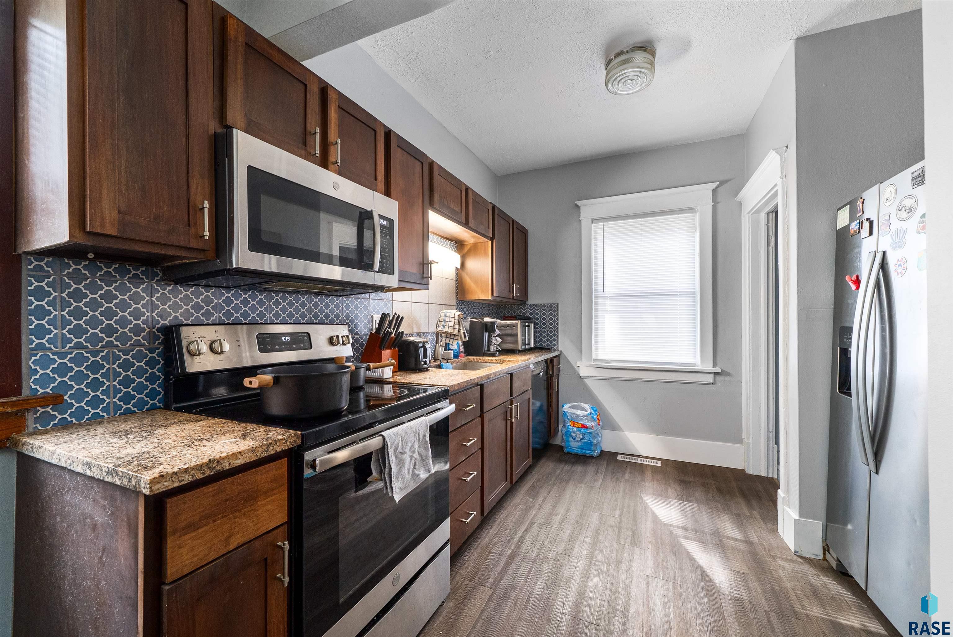 3809 3811 Hawthorne Ave, Sioux Falls