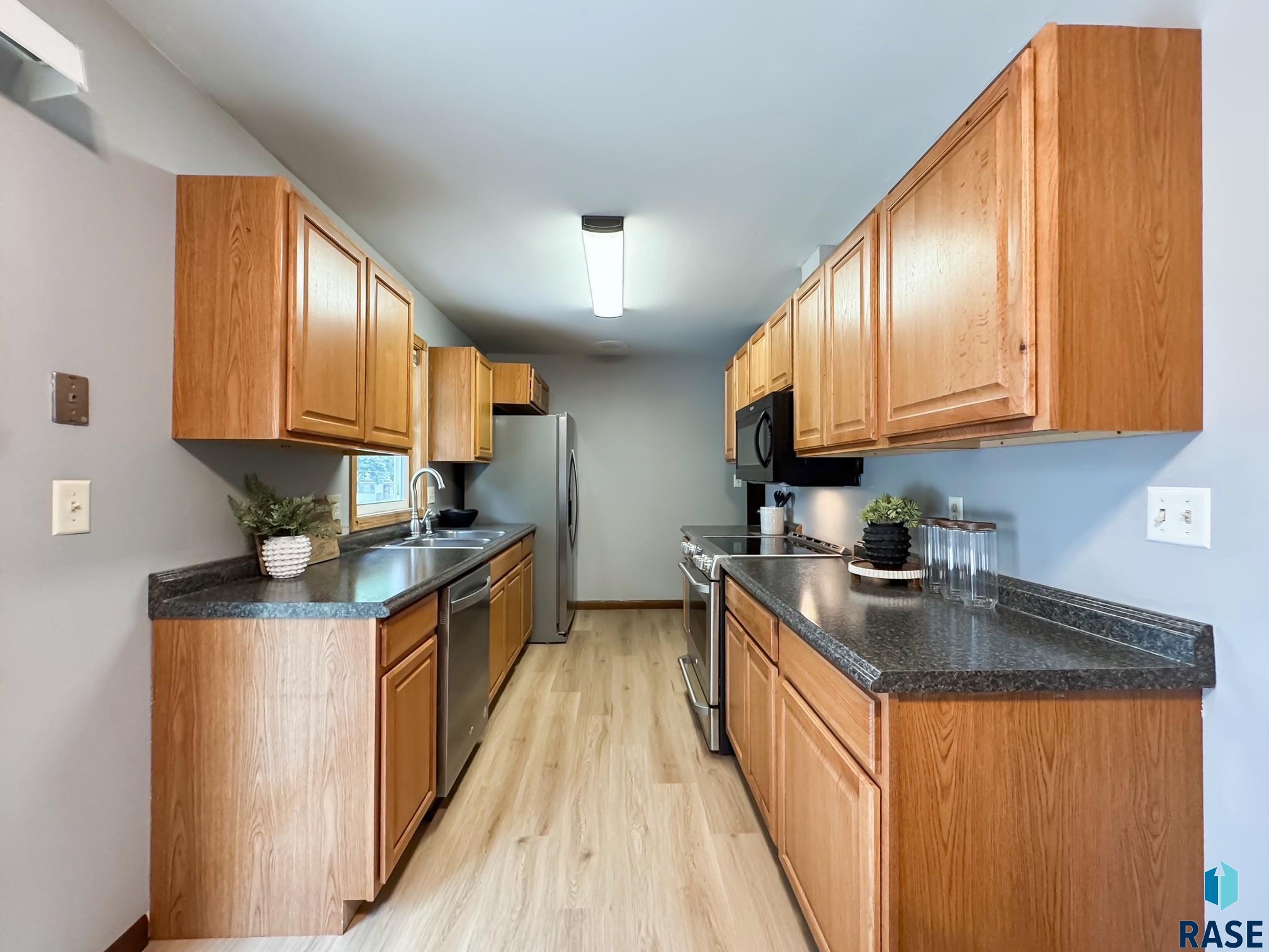 5504 W 32nd St Street