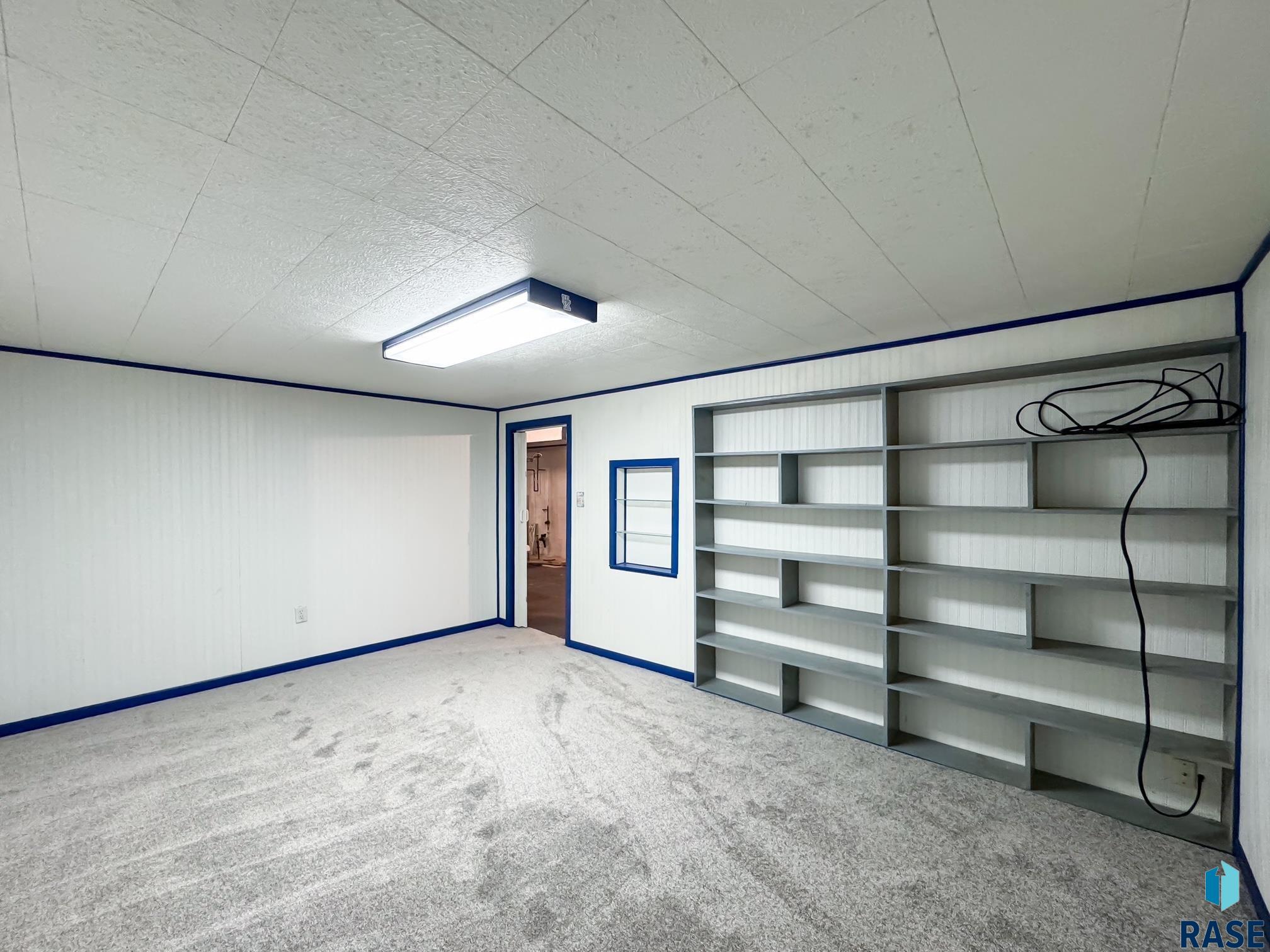 5504 W 32nd St Street