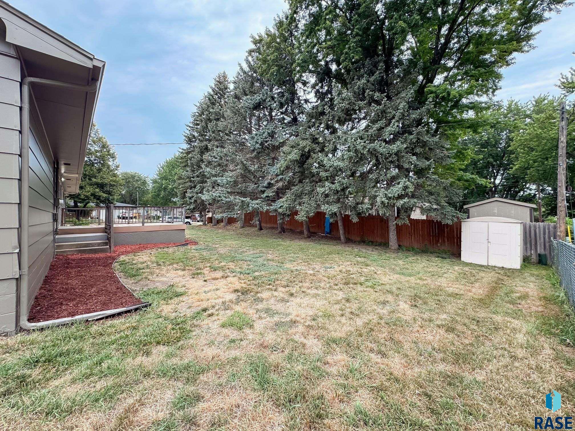 5504 W 32nd St Street
