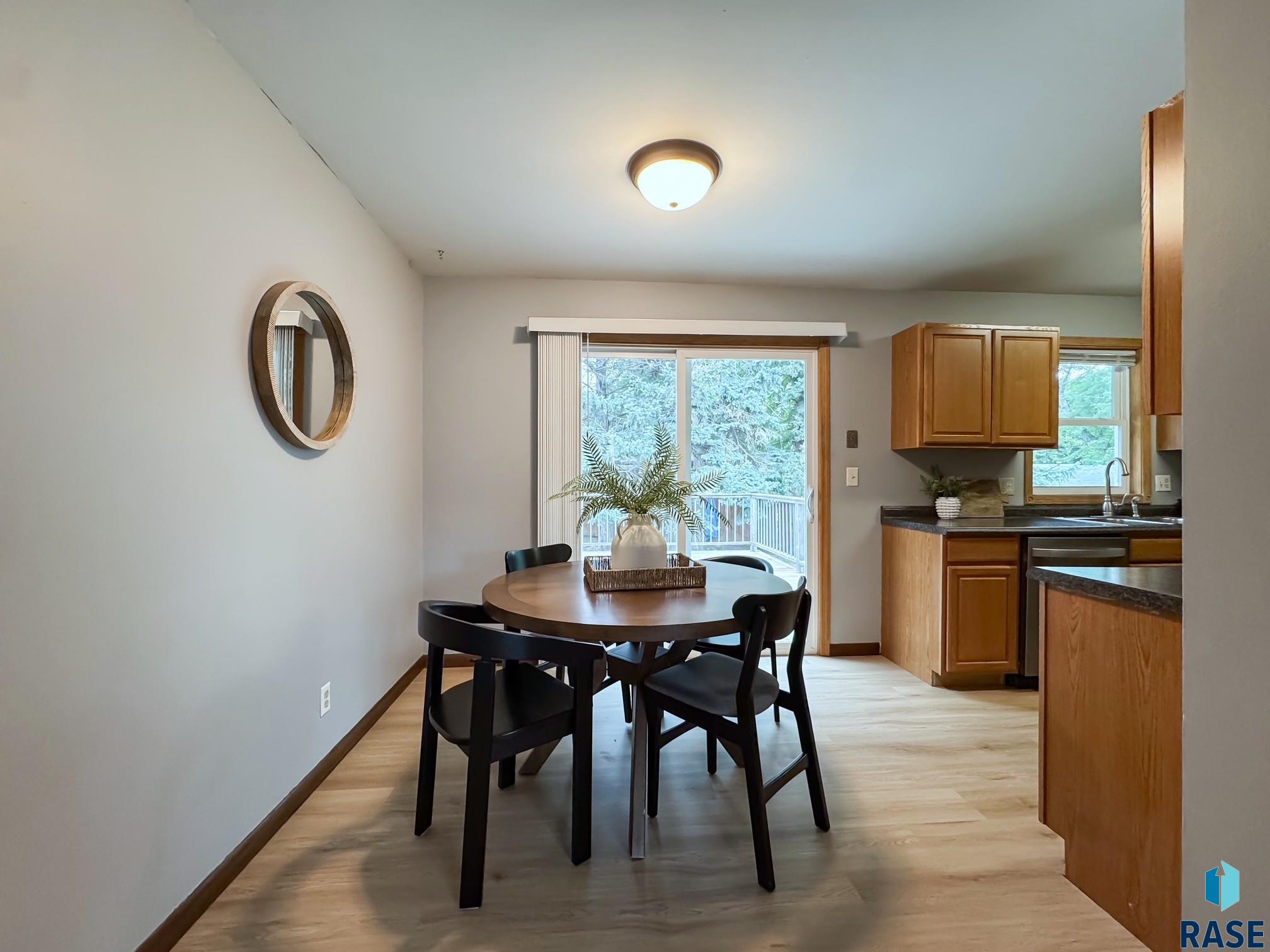 5504 W 32nd St Street