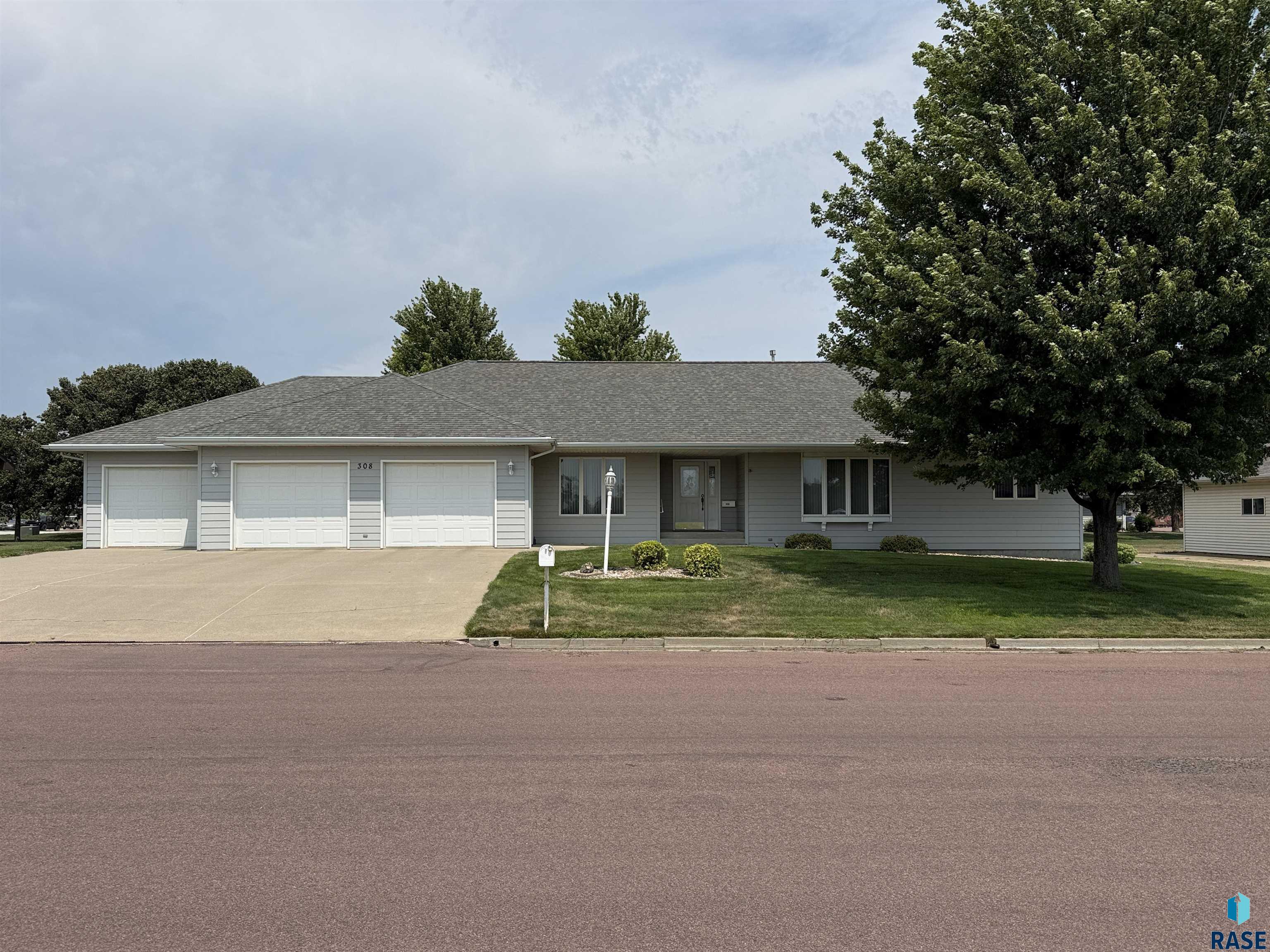 308 E Wagner St, Marion