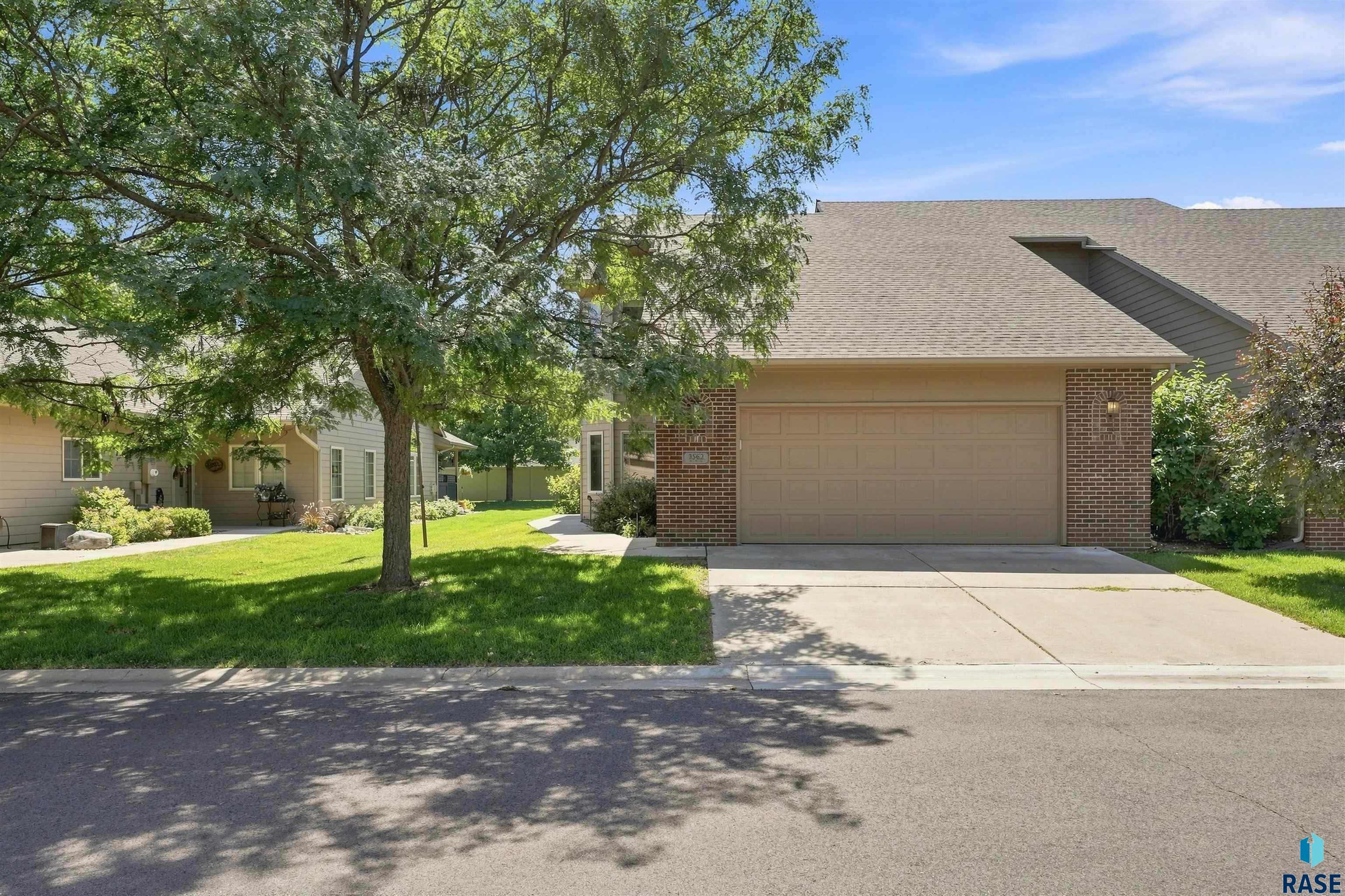 3562 91st Pl, Sioux Falls