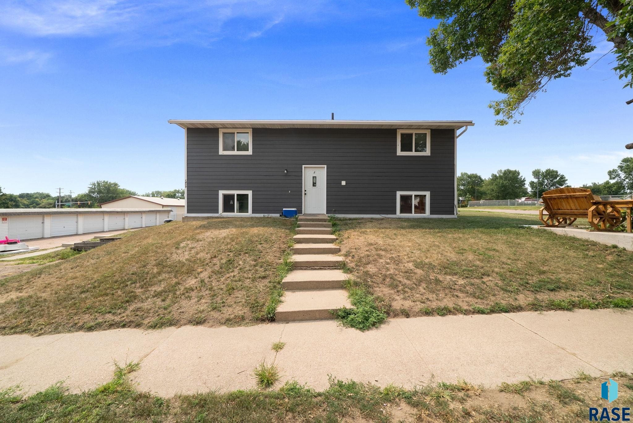 1409 Blauvelt Ave, Sioux Falls