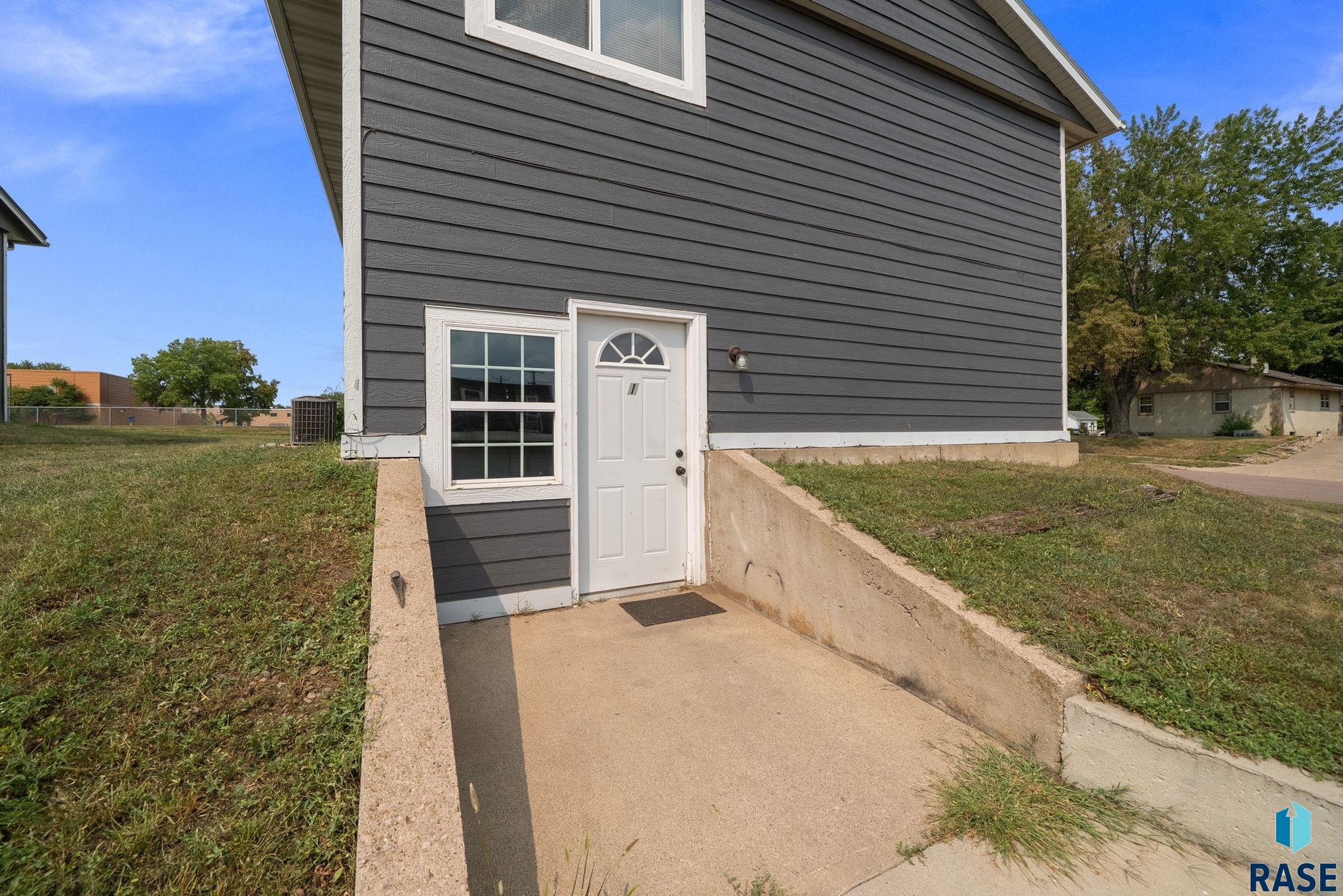 1409 Blauvelt Ave, Sioux Falls
