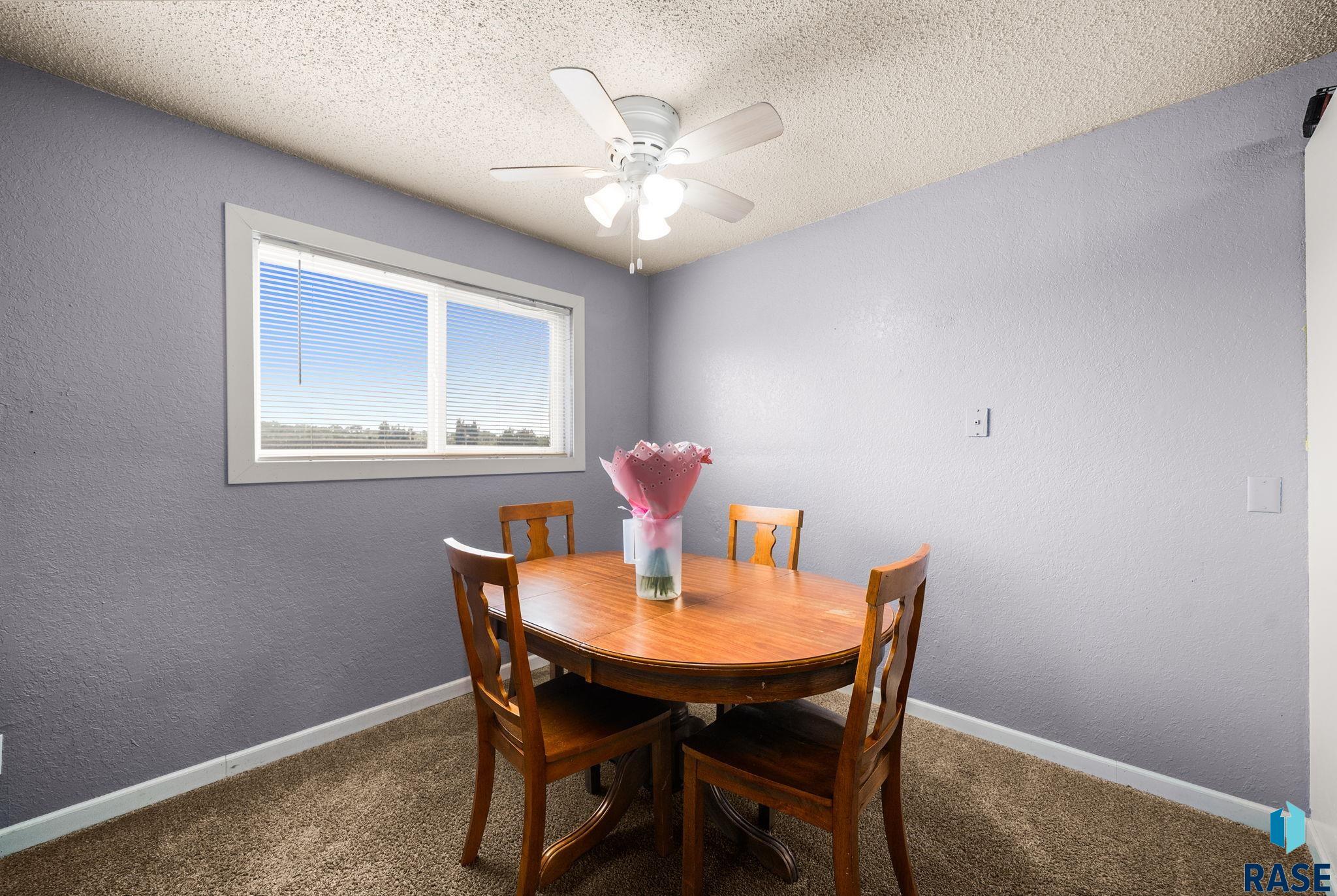 1409 Blauvelt Ave, Sioux Falls